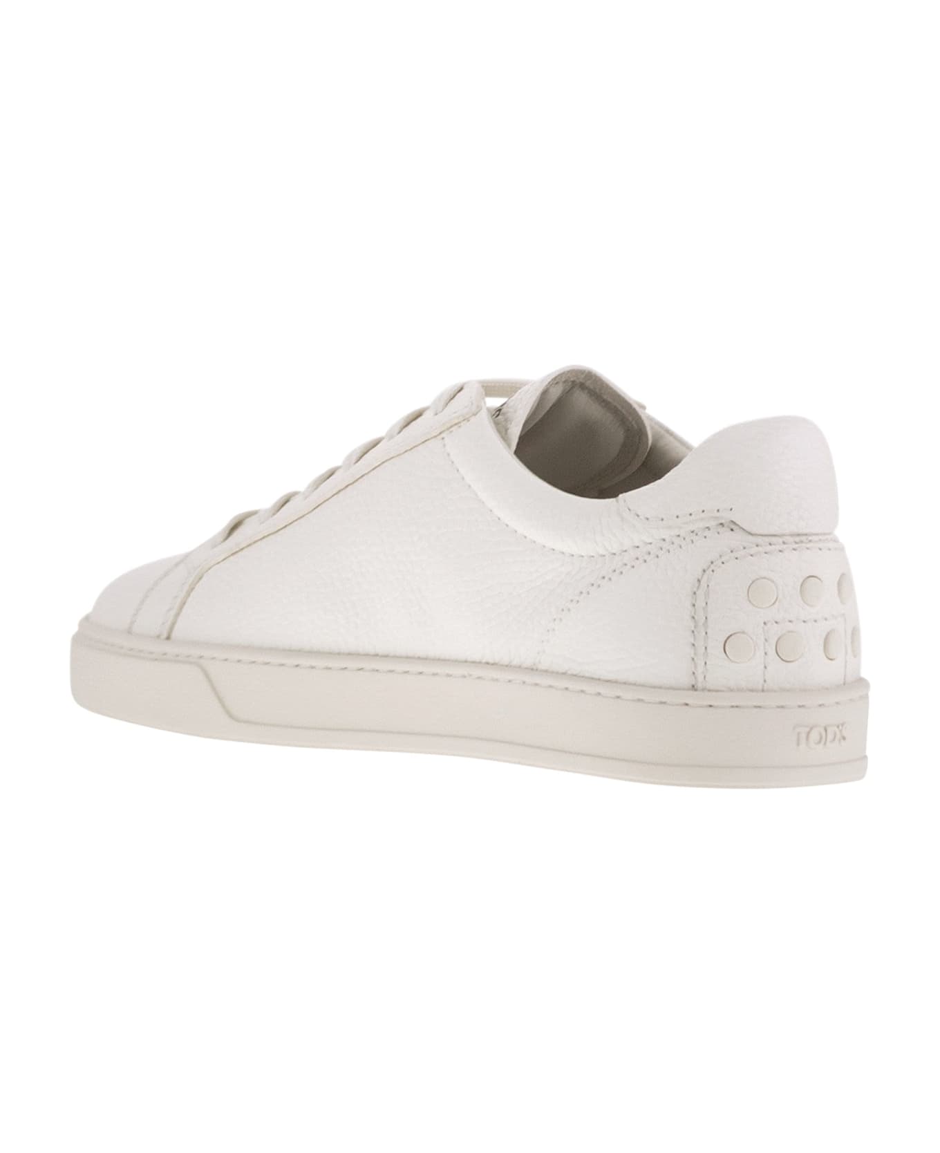 Tod
s Hammered Leather Trainers - White