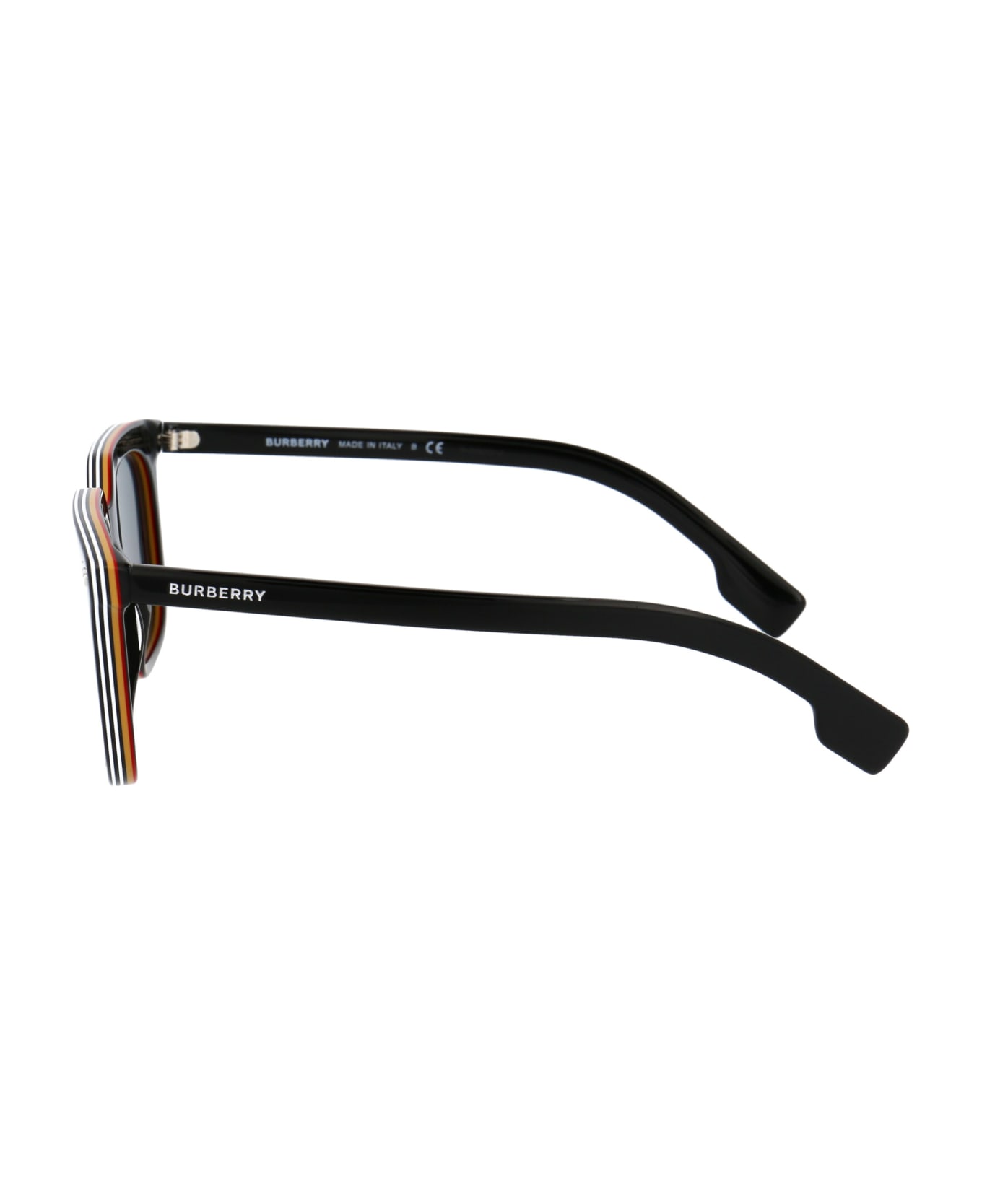 Burberry Eyewear Carnaby Sunglasses - 379887 BLACK