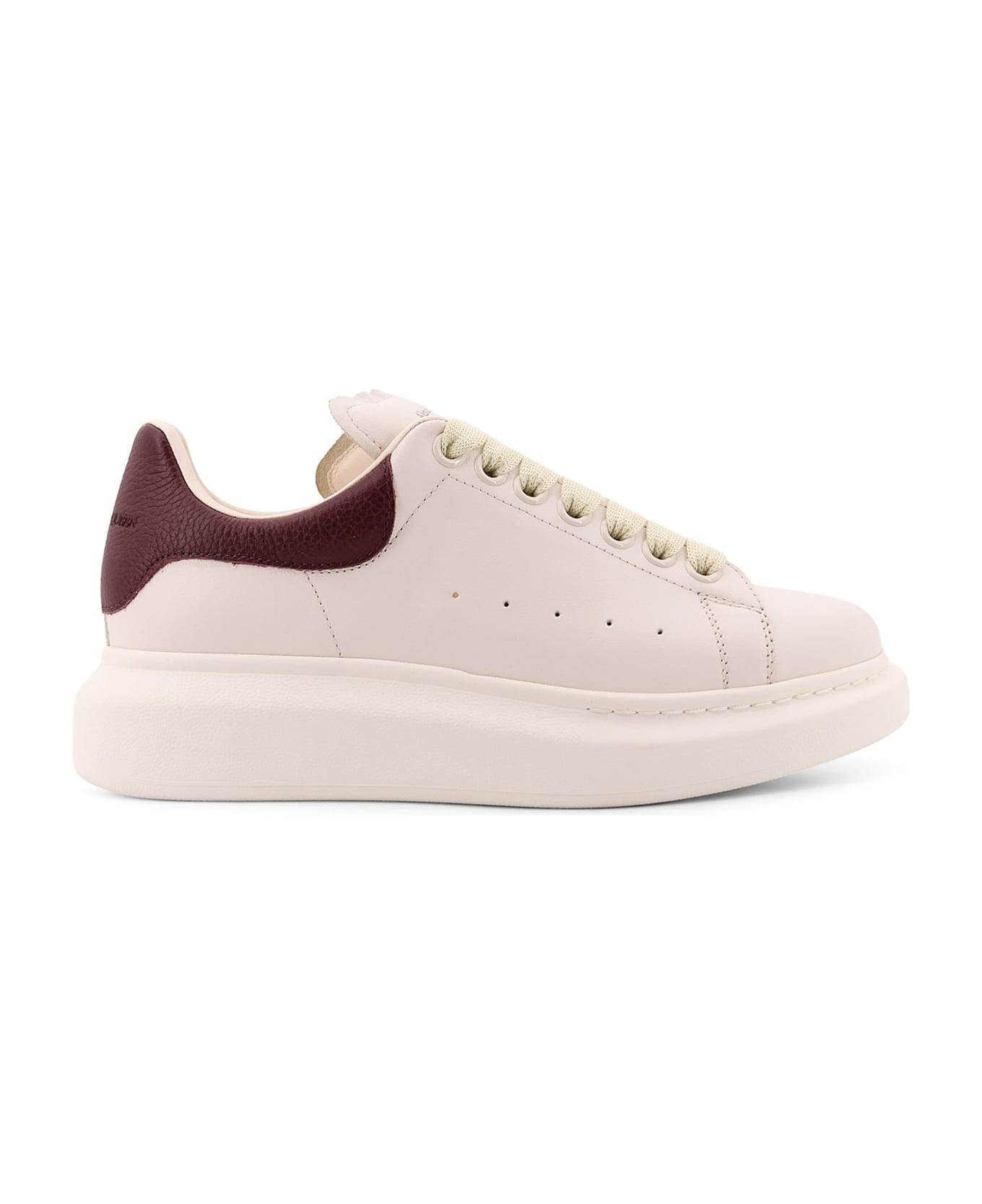 Alexander McQueen Oversize Leather Sneakers With Back Contrasting Patch - White
