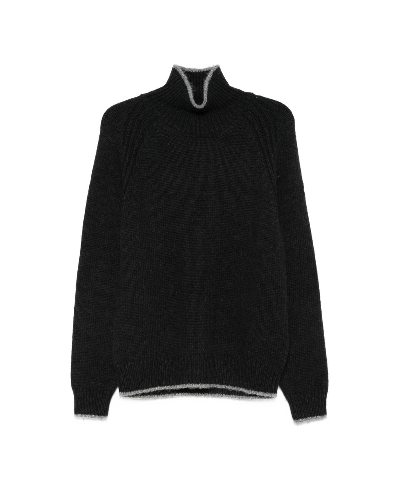 Moncler Ribbed Turtleneck Sweater - Black