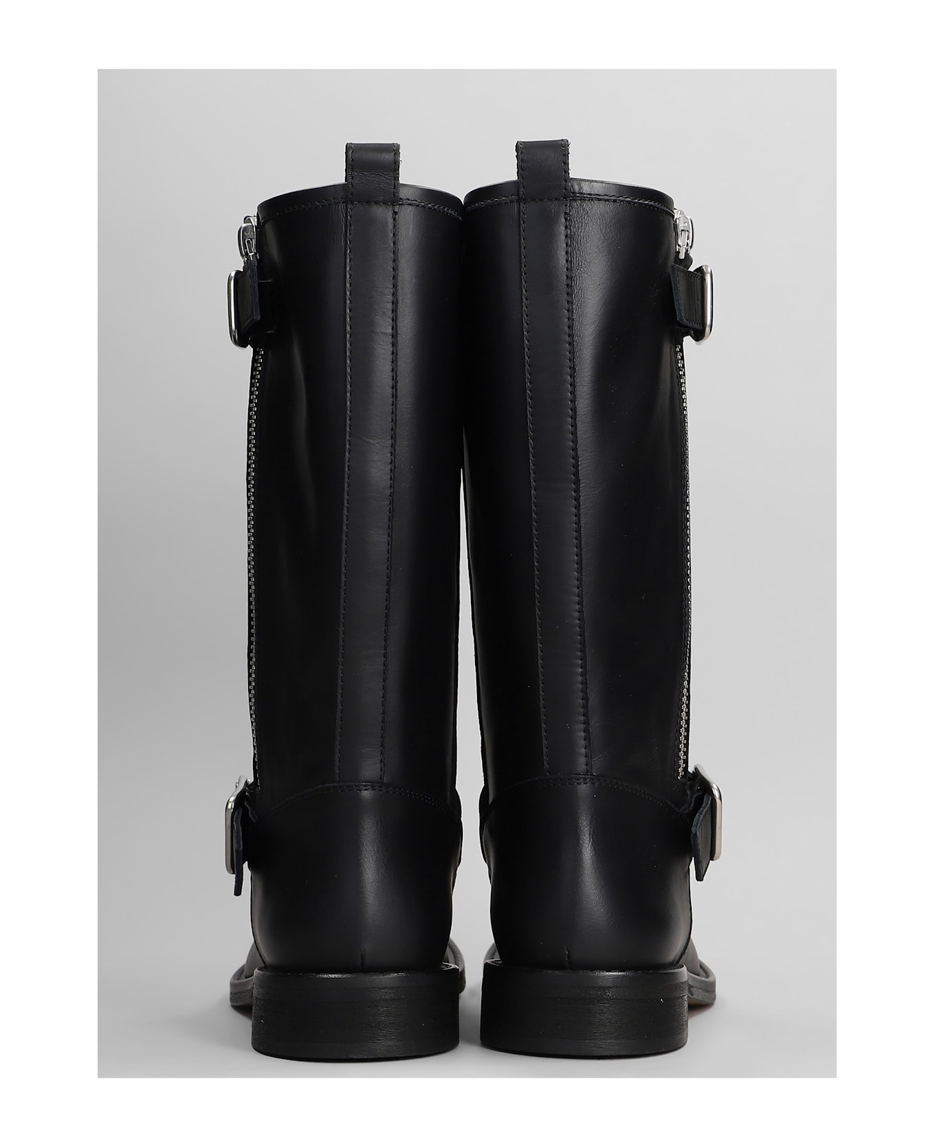 Via Roma 15 Low Heels Ankle Boots In Black Leather - black