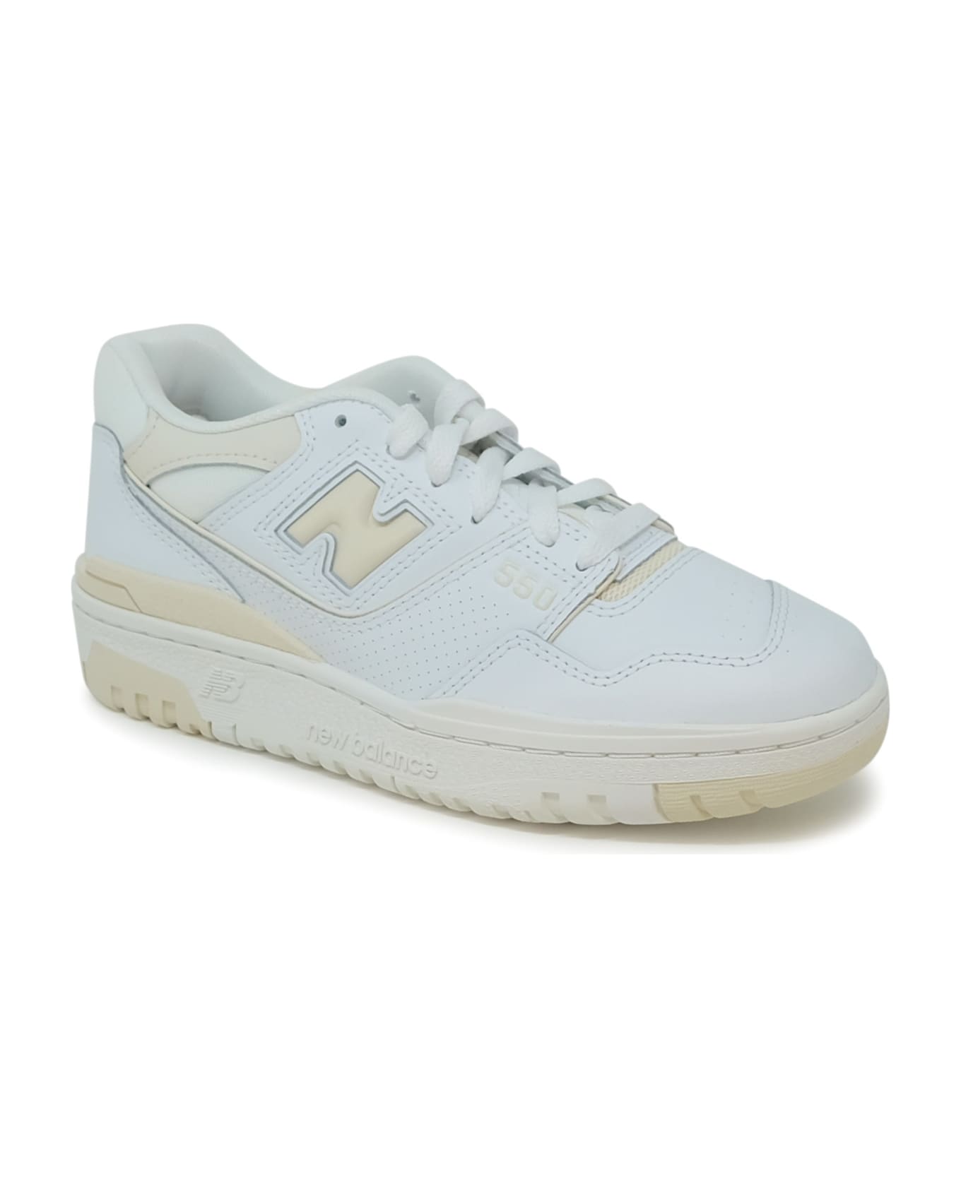 New Balance White Leather Sneaker - WHITE