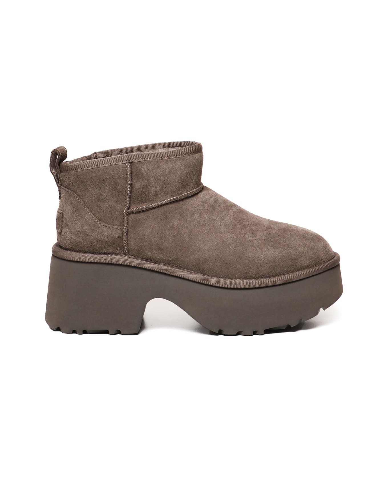 UGG Ultra Mini New Heights Boots In Suede - HICKORY