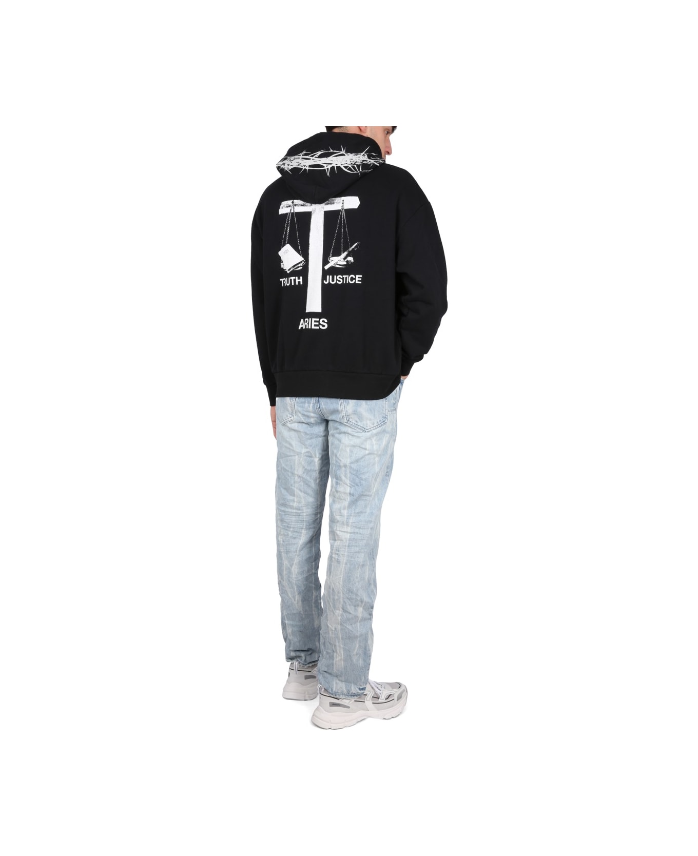 Aries Hoodie - BLACK