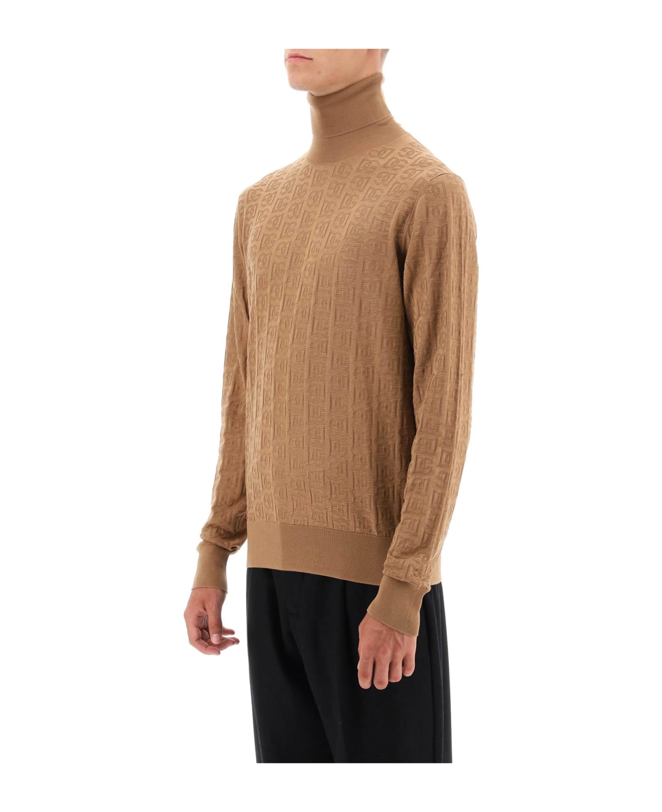 Dolce & Gabbana Logo Monogram Turtleneck Sweater - CAMMELLO SCURO (Brown) ニットウェア