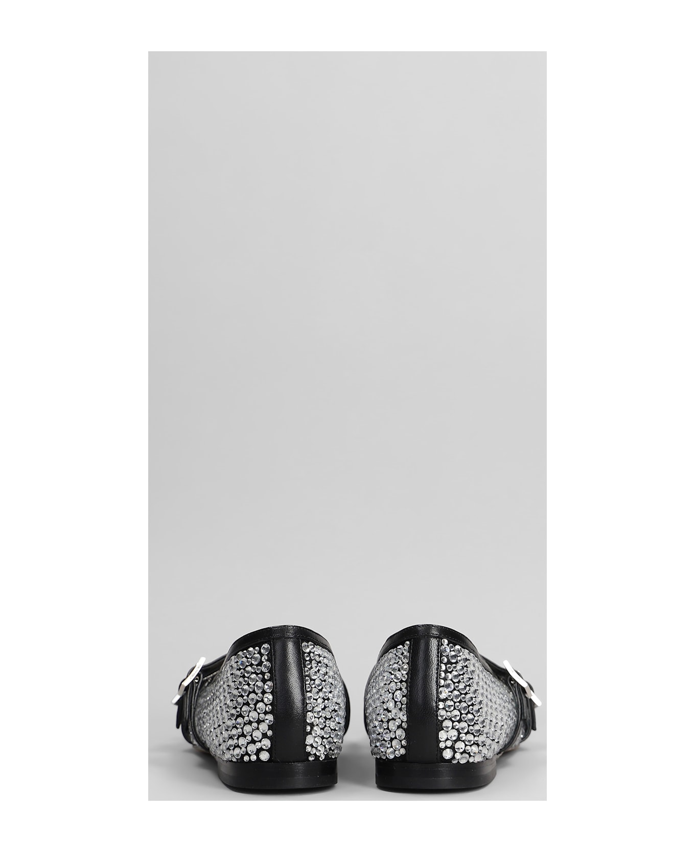Mach 
Mach Ballet Flats In Black Leather - black