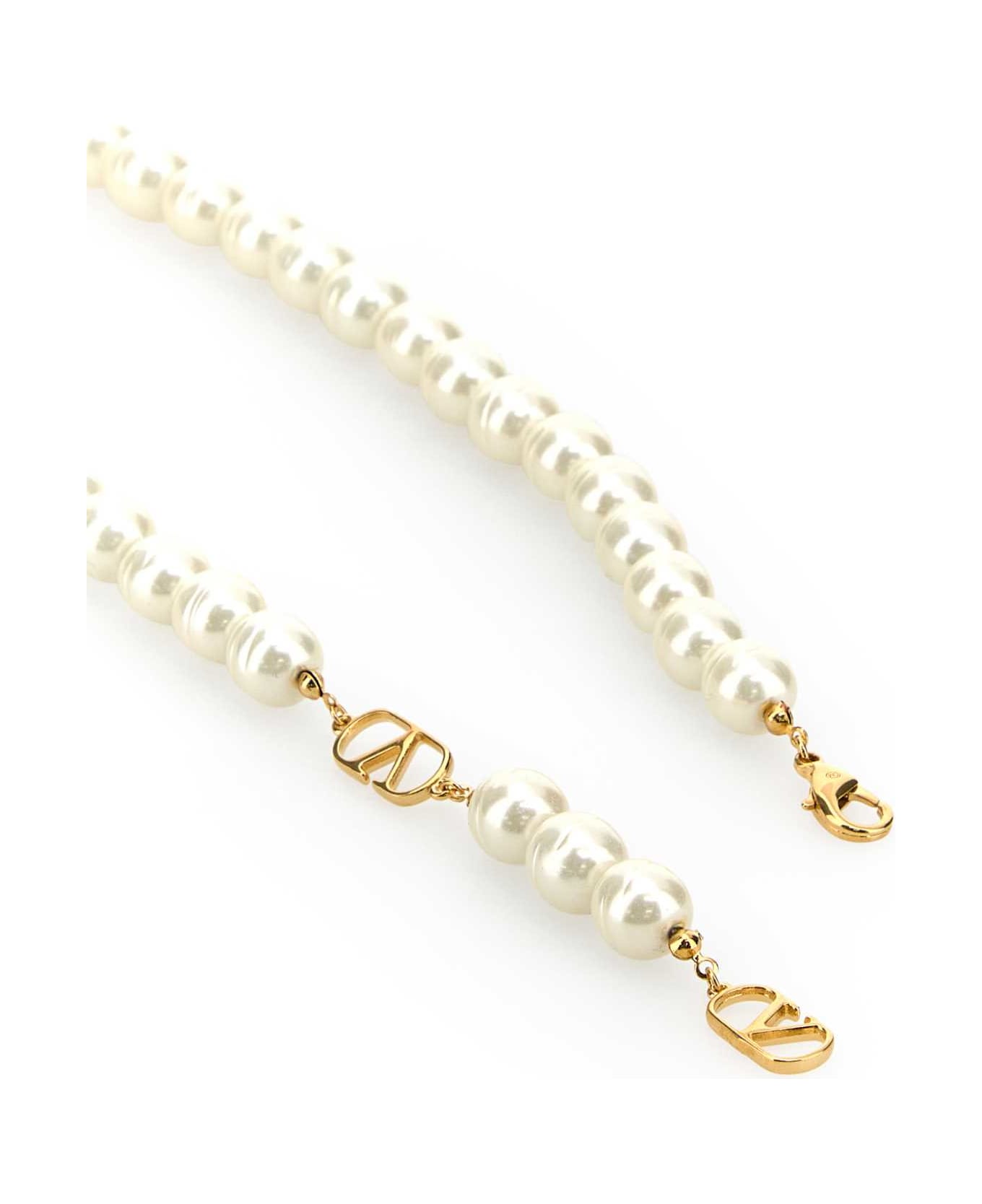 Valentino Garavani Ivory Pearls Coeur Royal Necklace - ORONEROCREAM