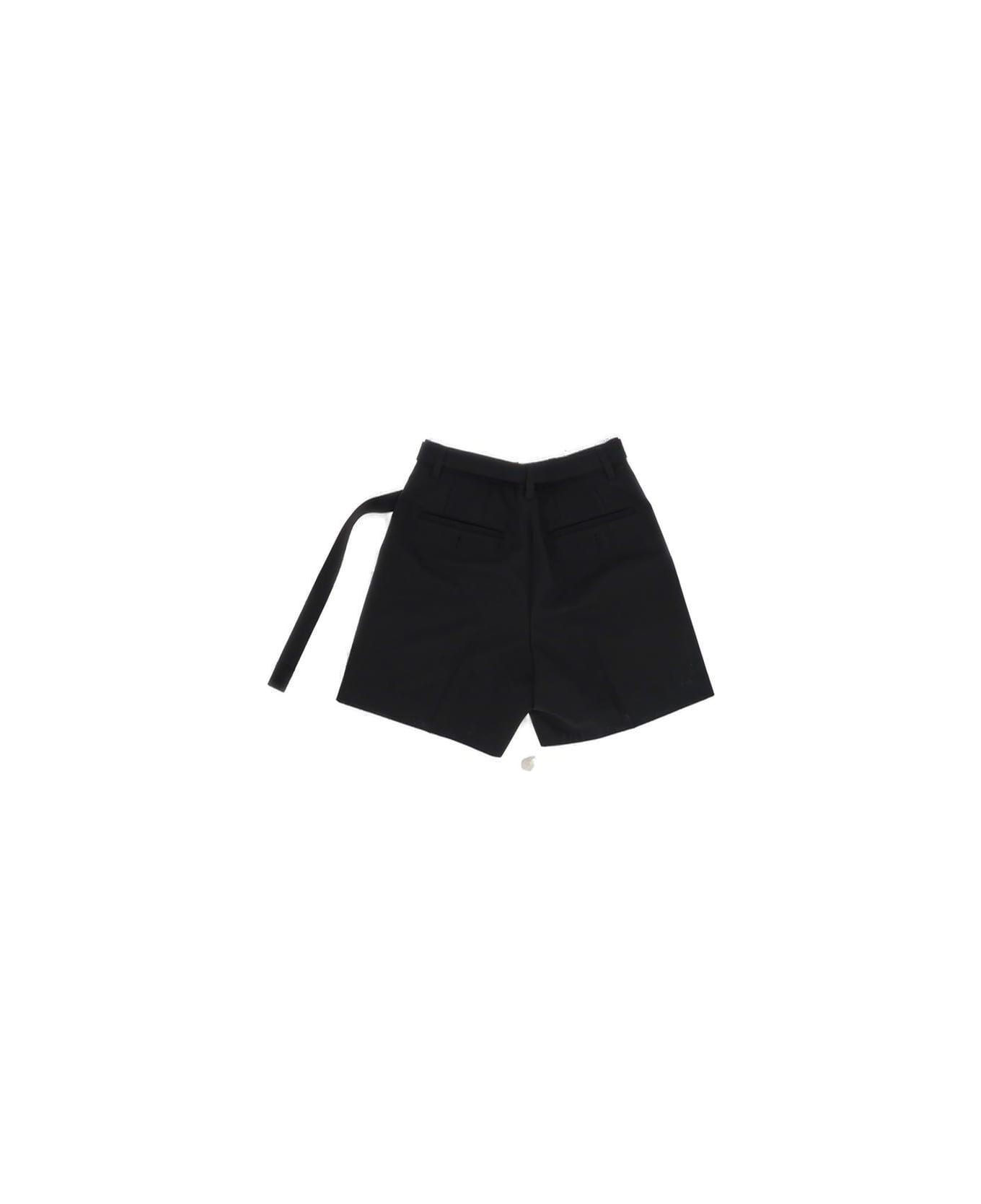 Sacai Logo-engraved Belted Bermuda Shorts - 001 BLACK