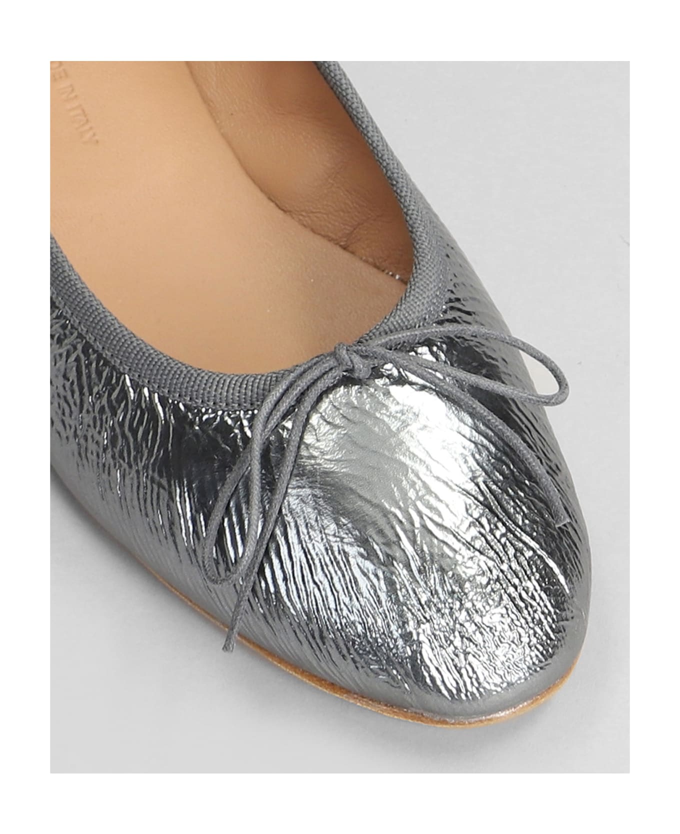 Anniel Ballet Flats In Silver Leather - silver