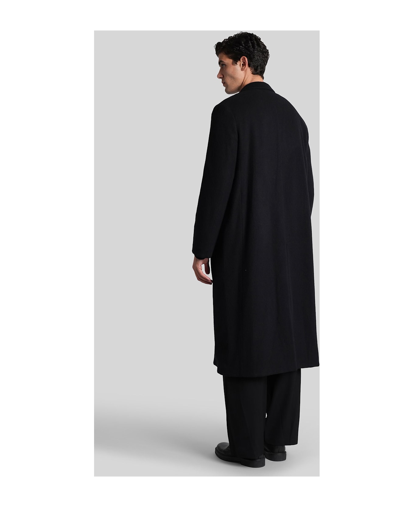 Attachment In Black Wool - black