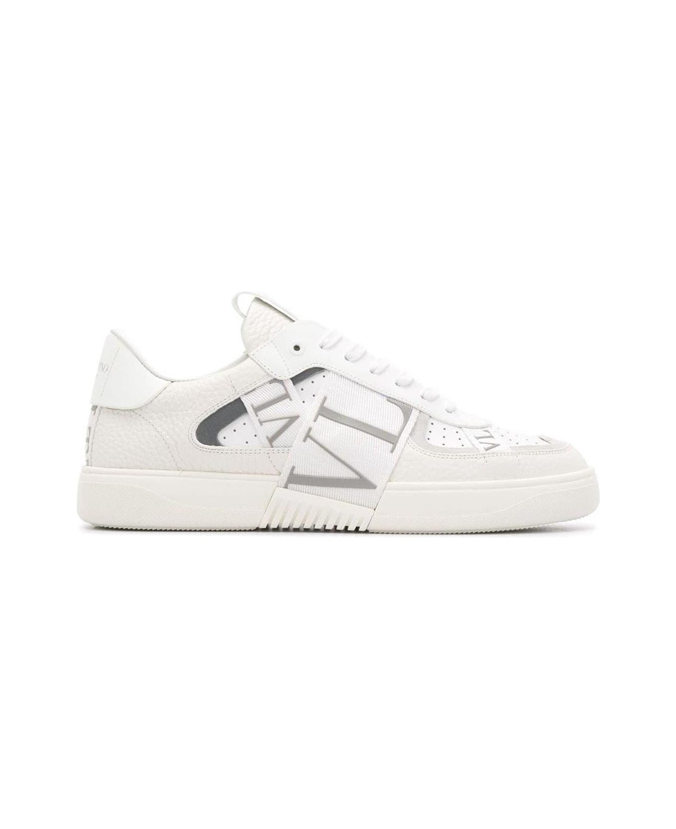 Valentino Garavani Vl7n Lace-up Sneakers - White スニーカー