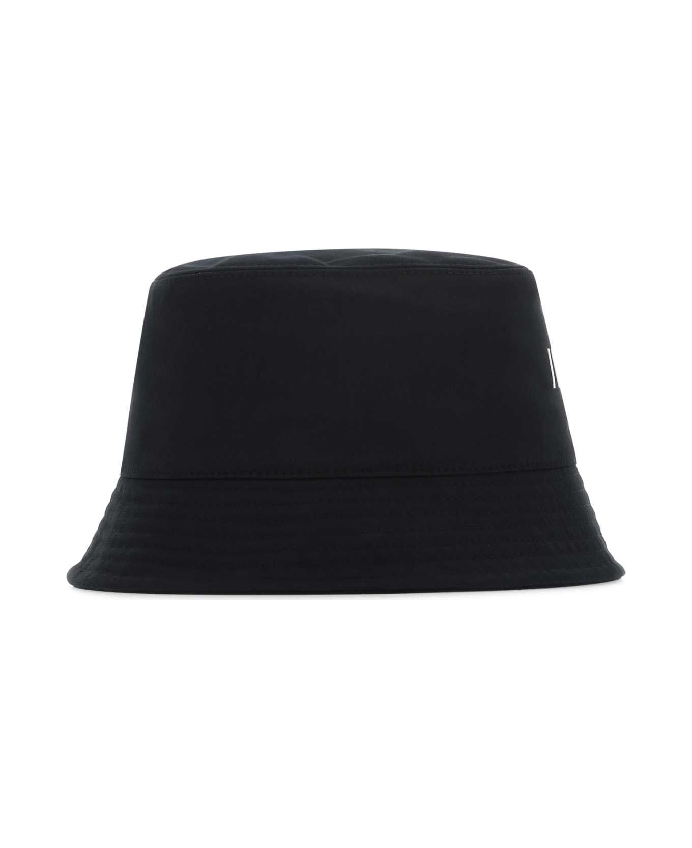 Dsquared2 Cotton Hat - M063