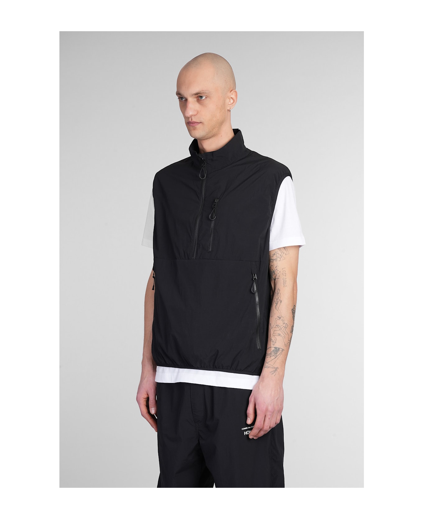 Comme des Garçons Homme Vest In Black Nylon - black