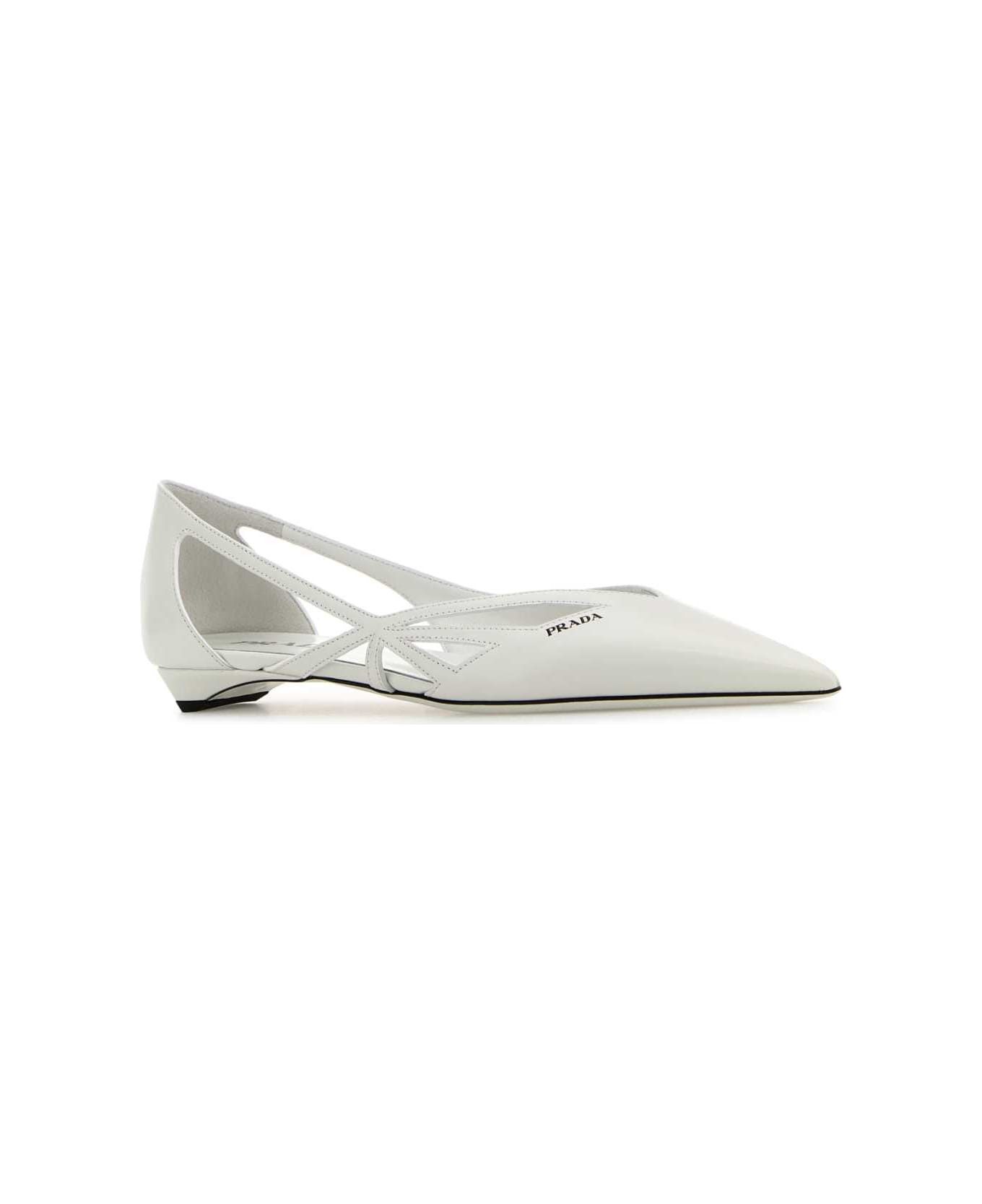 Prada White Leather Ballerinas - BIANCO フラットシューズ