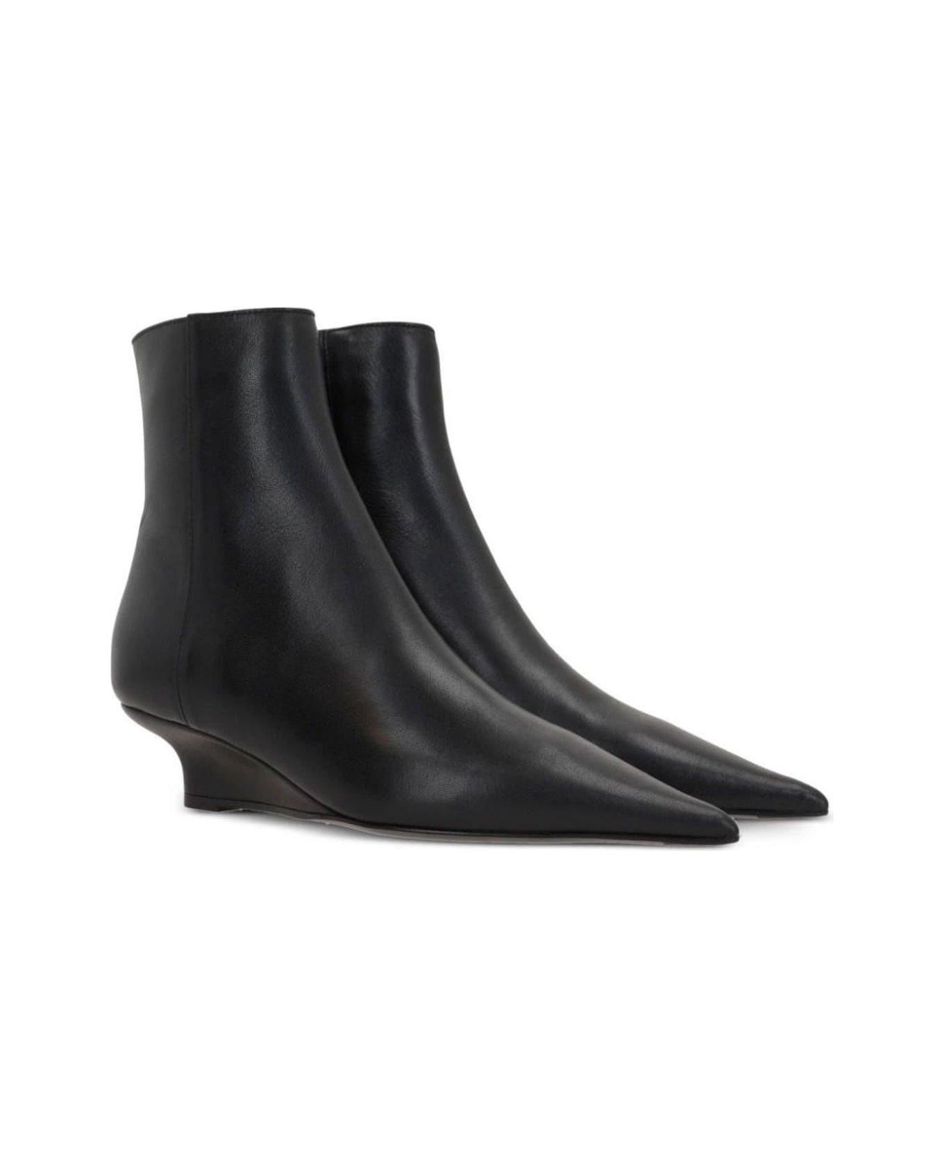 Totême Sharp Pointed-toe Ankle Boots - Black