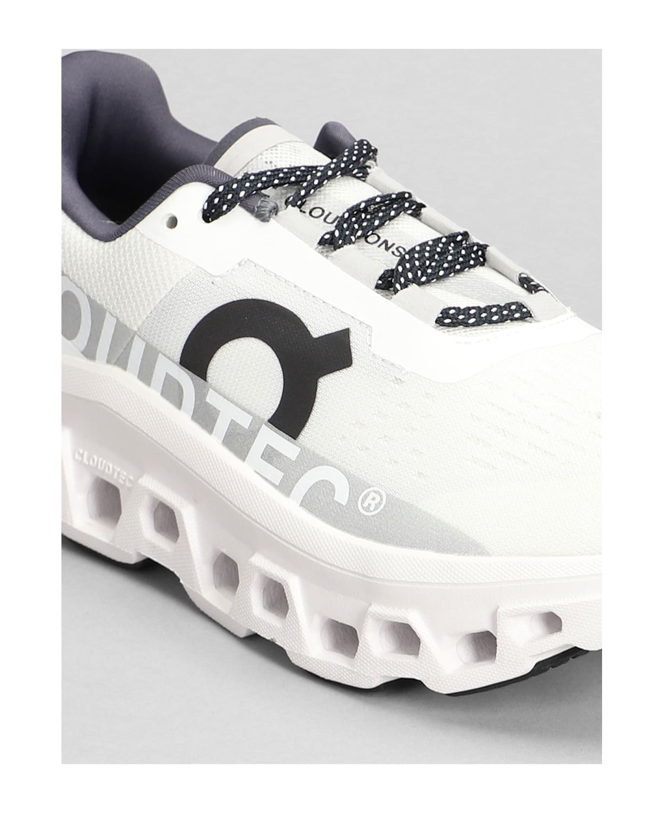 ON Cloudmonster Sneakers In White Polyester