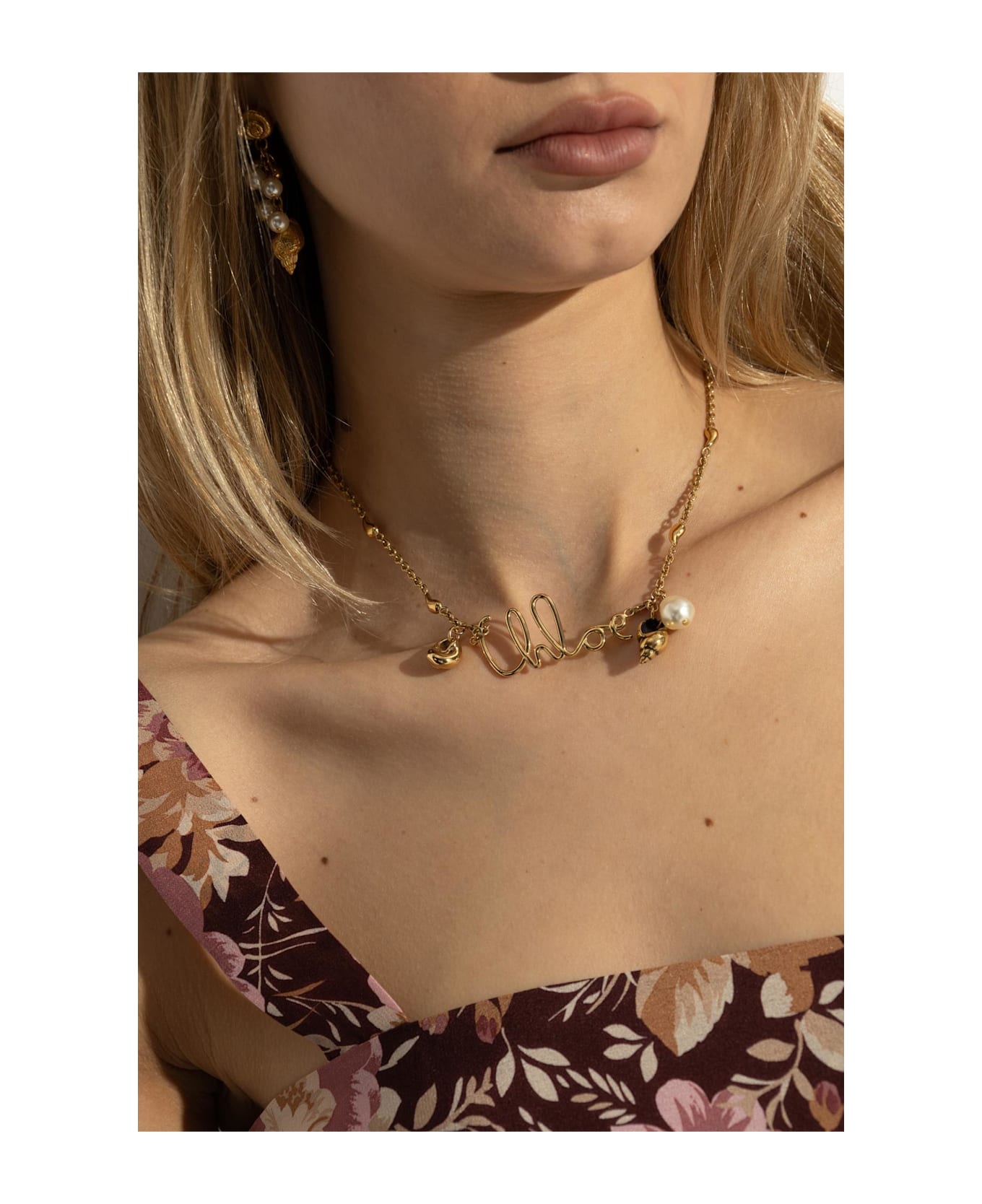 Chloé 
chloè Shells
 Necklace - Gold