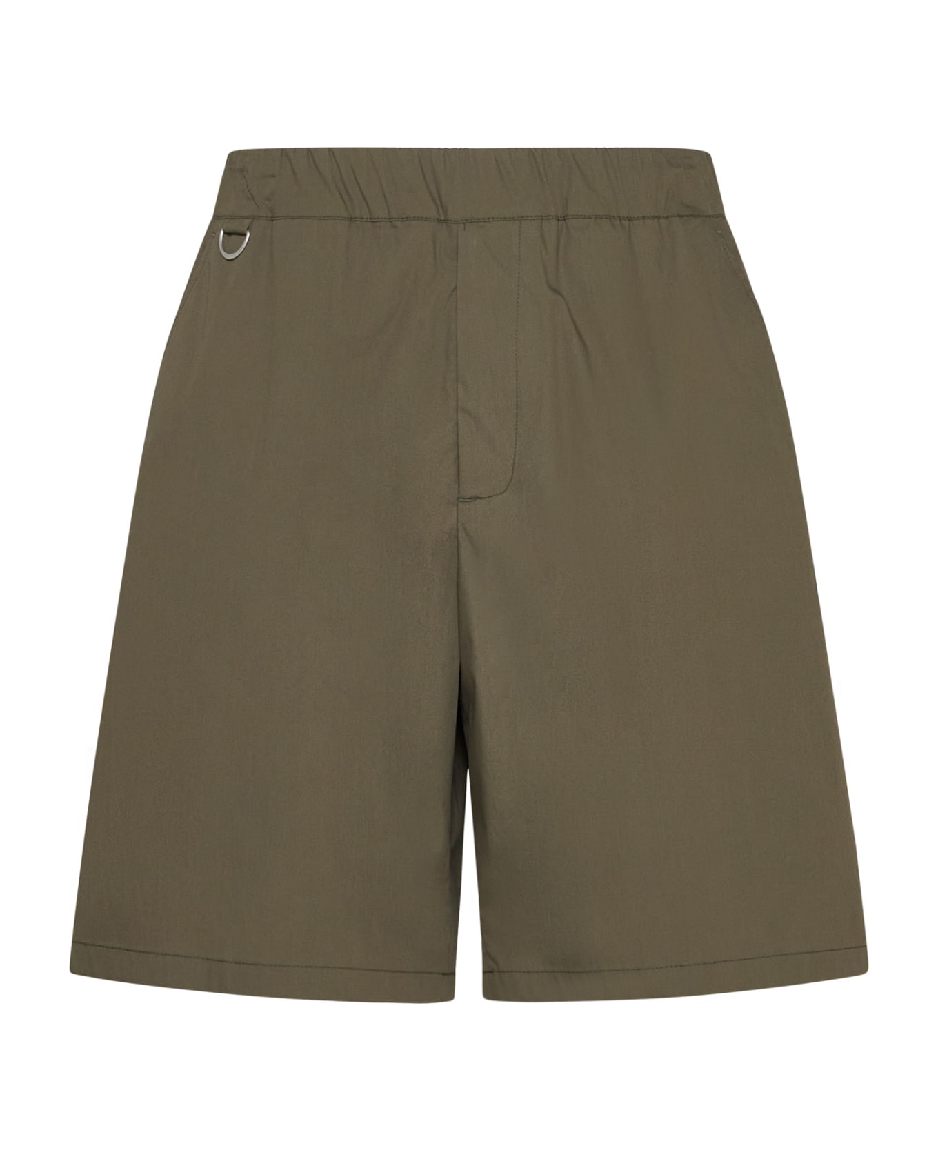 Low Brand Shorts - Sponge green ショートパンツ