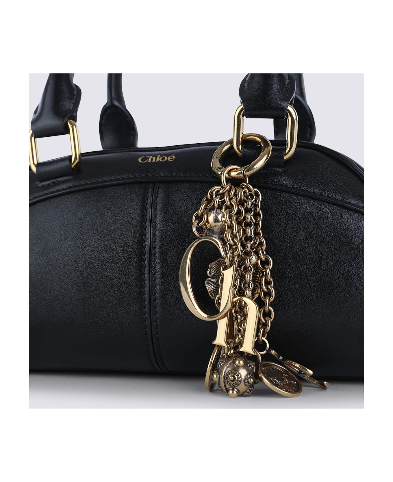 Chloé Black Leather Chloe Bowling Top Handle Bag - Black