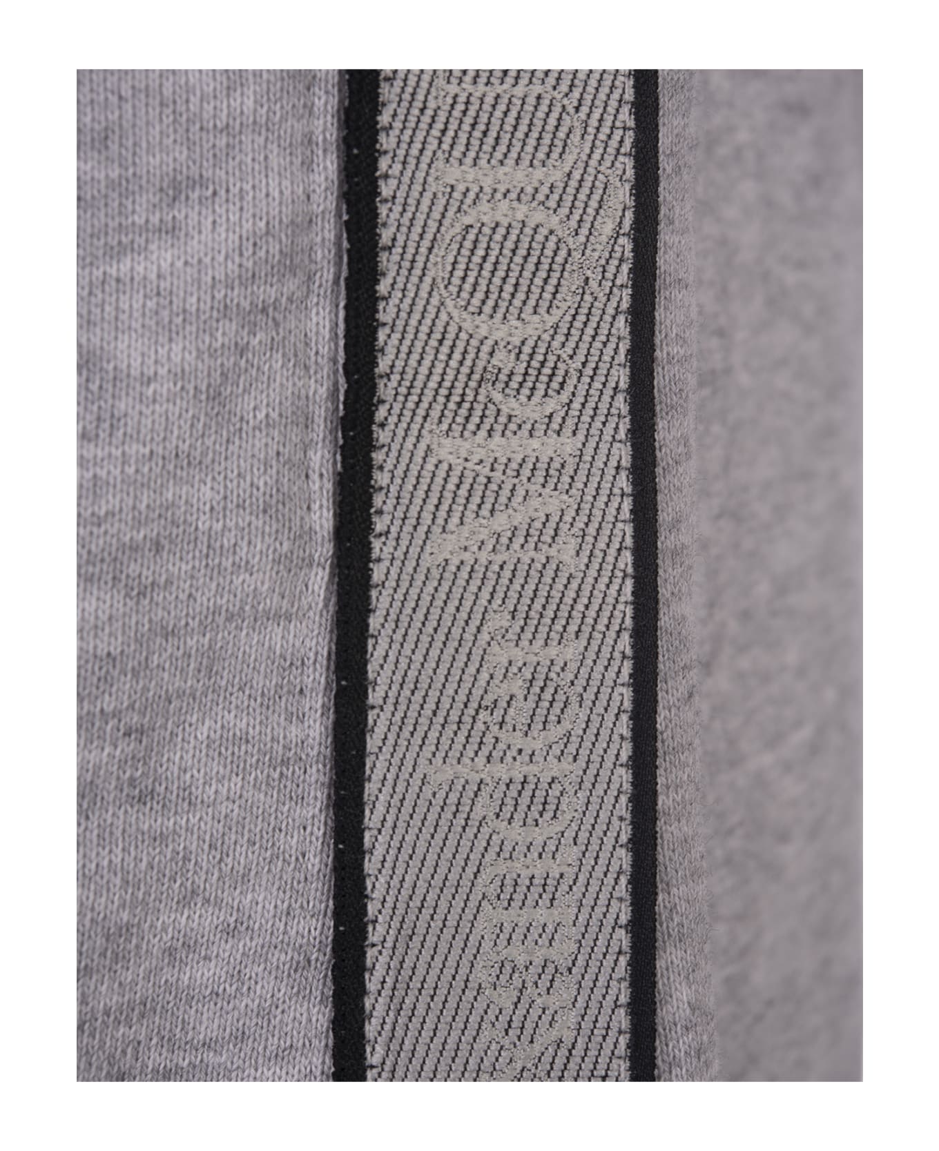 Alexander McQueen Logo Tape Detail Shorts - Grey ショートパンツ