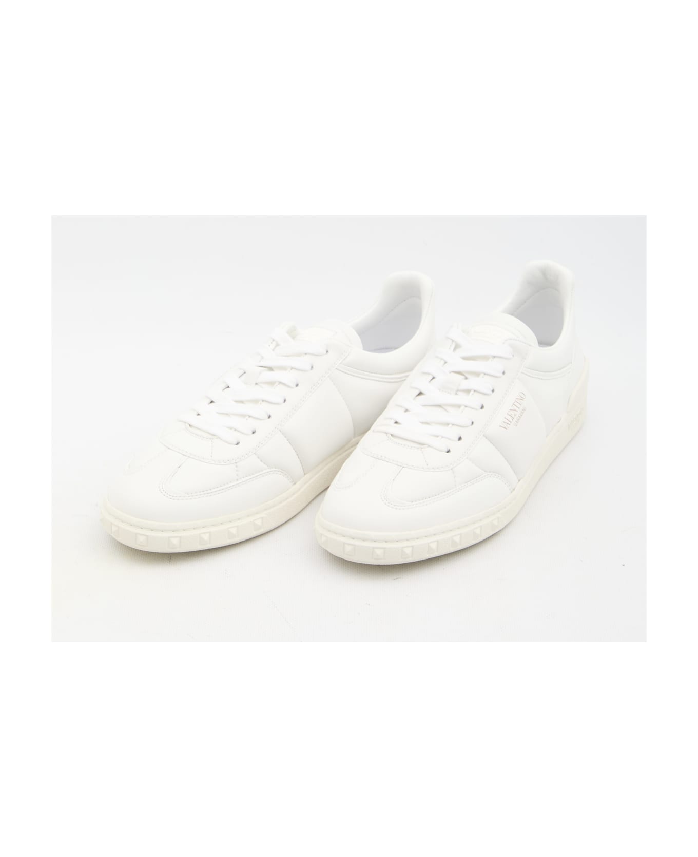 Valentino Garavani Low Top Upvillage Sneakers - White