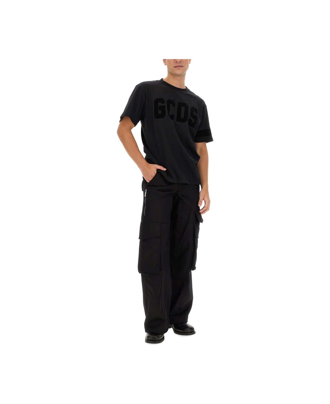 GCDS T-shirt With Logo - BLACK シャツ