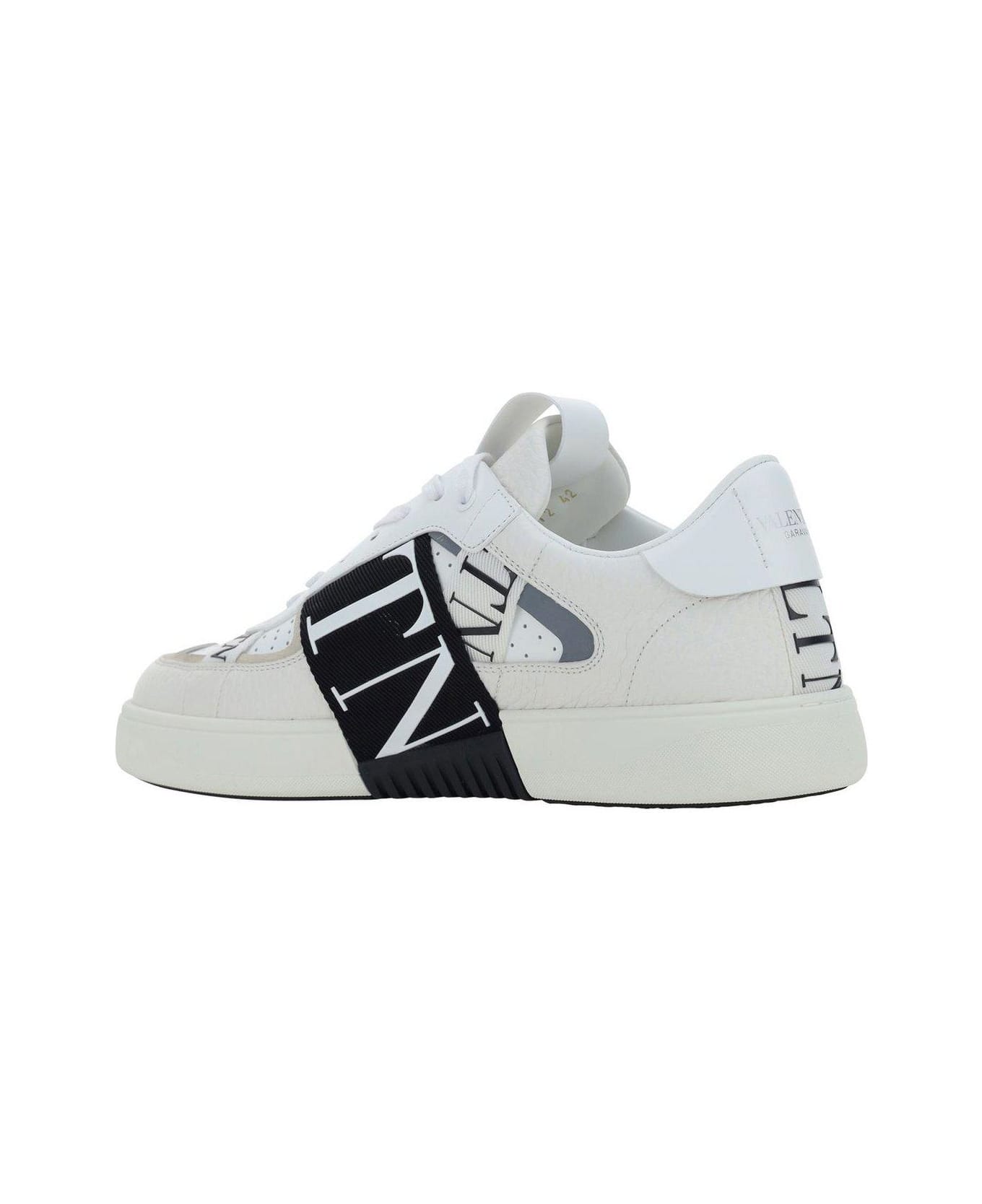 Valentino Garavani Vl7n Round Toe Lace-up Sneakers - Bianco