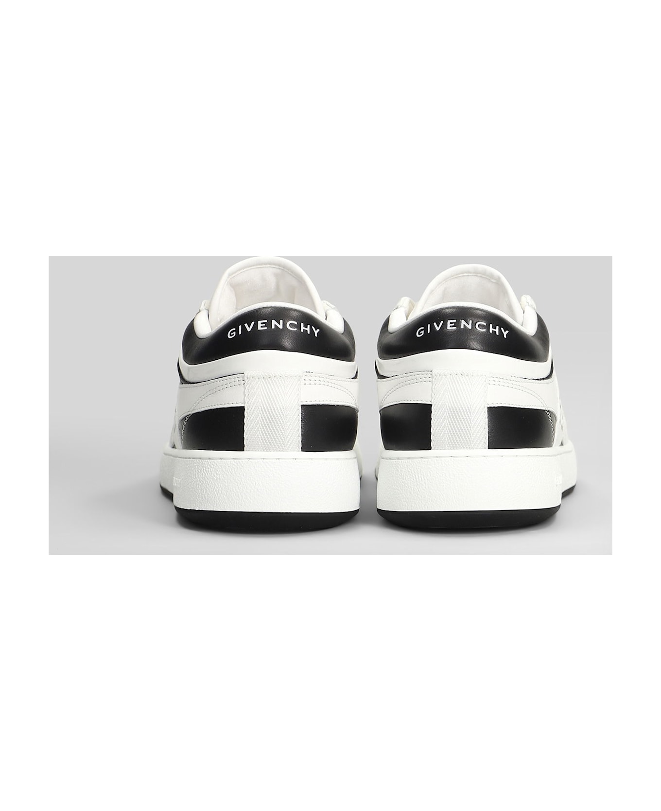 Givenchy G Move Low Sneakers In White Leather - white