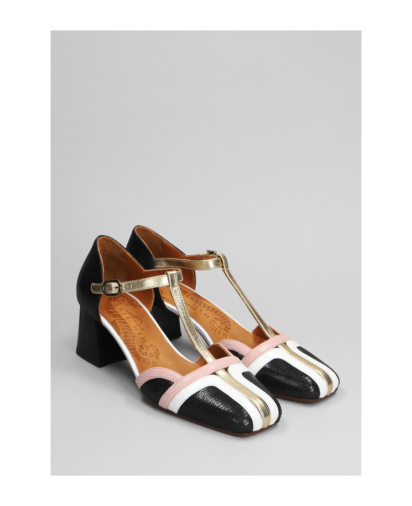 Chie Mihara Volai 44 Pumps In Black Leather - black
