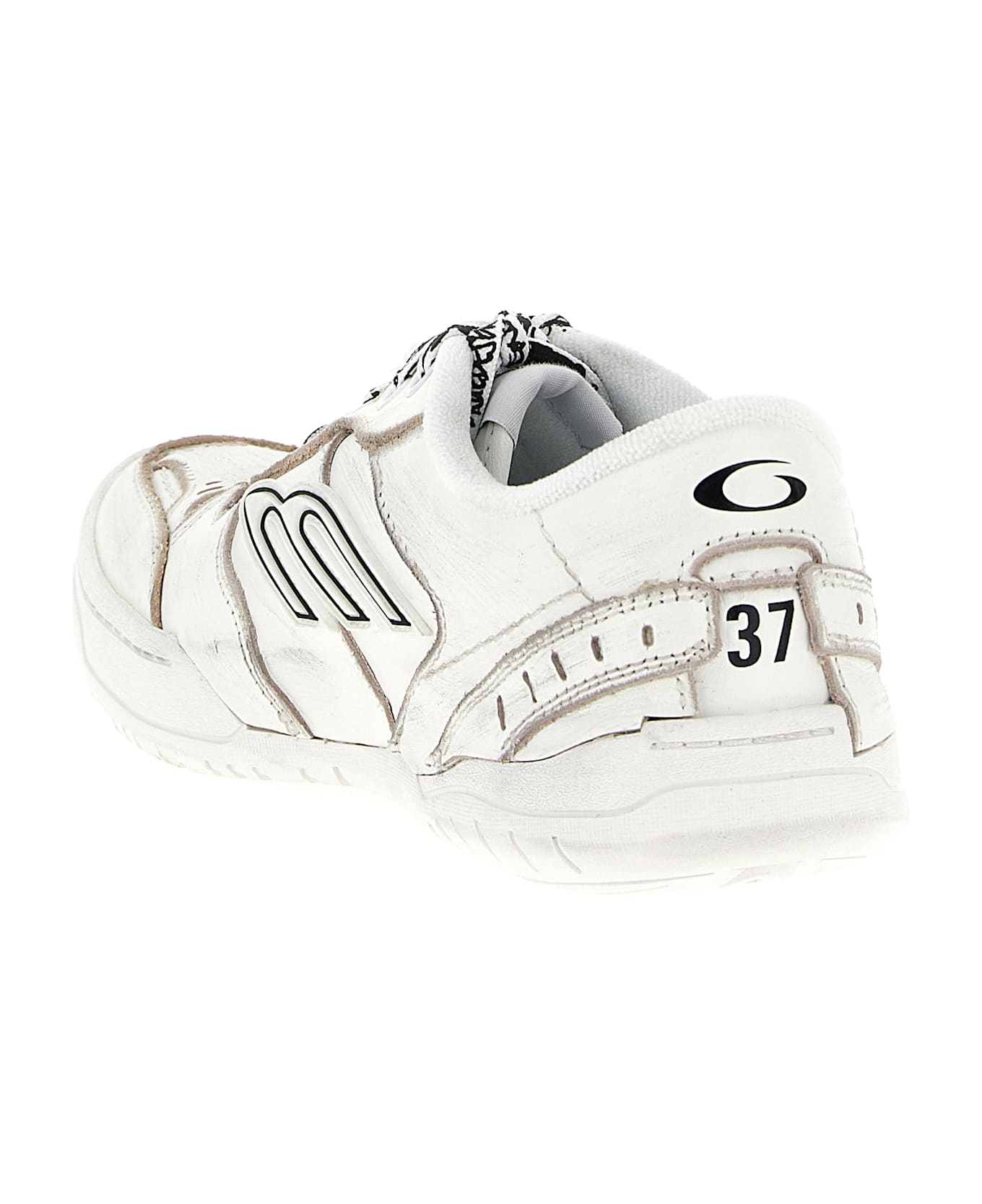 Balenciaga 
hamptons Worn-out Medio
 Sneakers - White