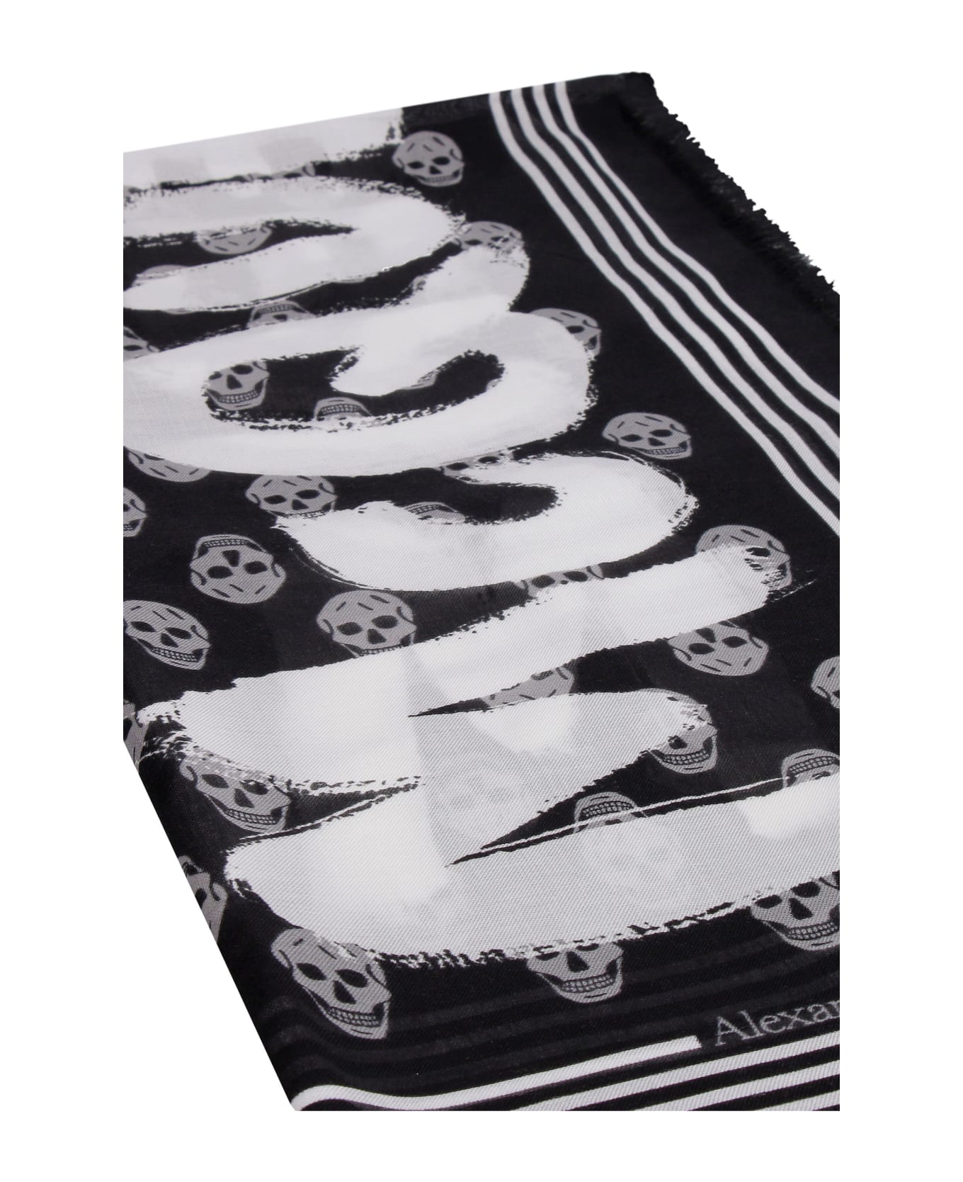 Alexander McQueen Scarf With All-over Skull Print And Graffiti Logo - black スカーフ