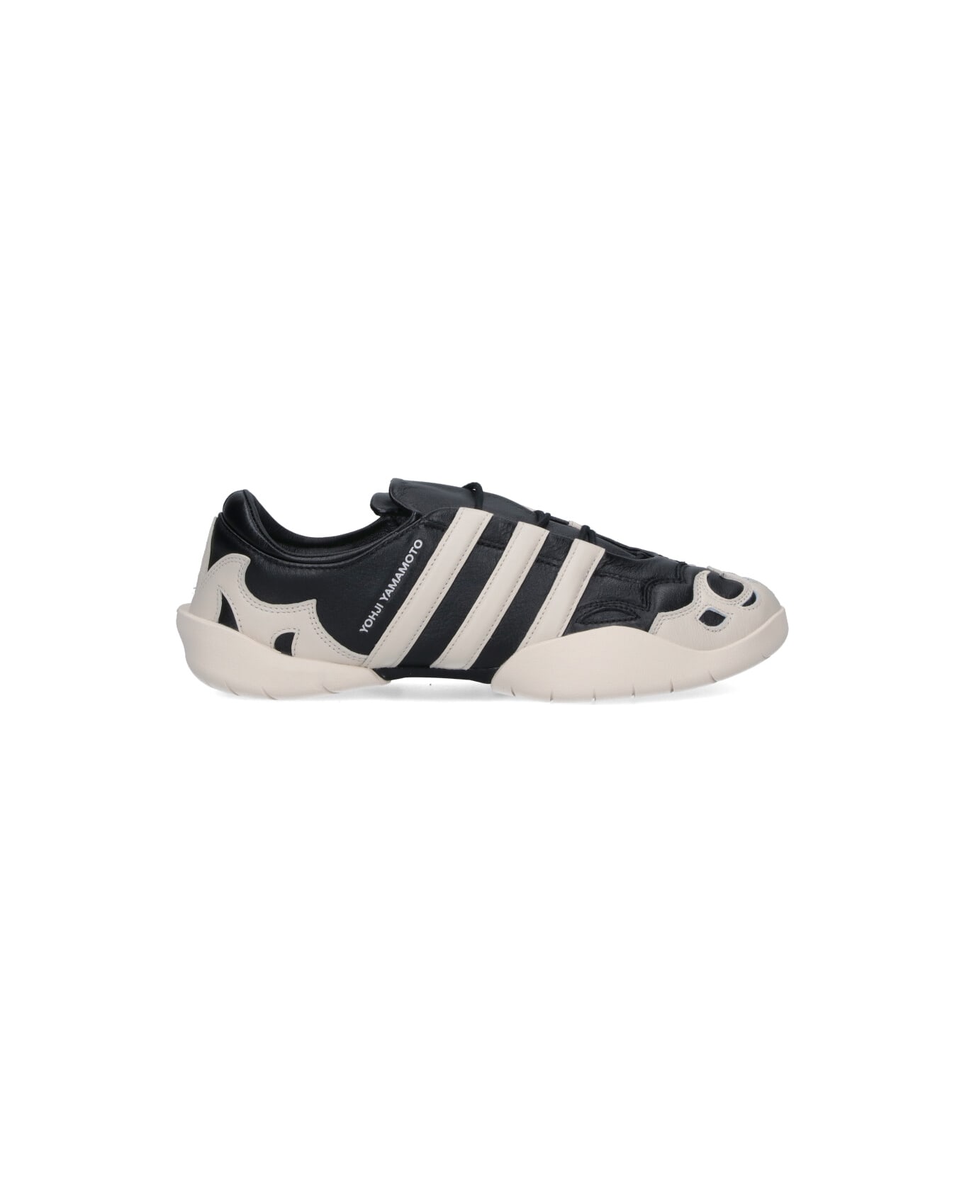 Y-3 "regu 2002" Sneakers - Black  