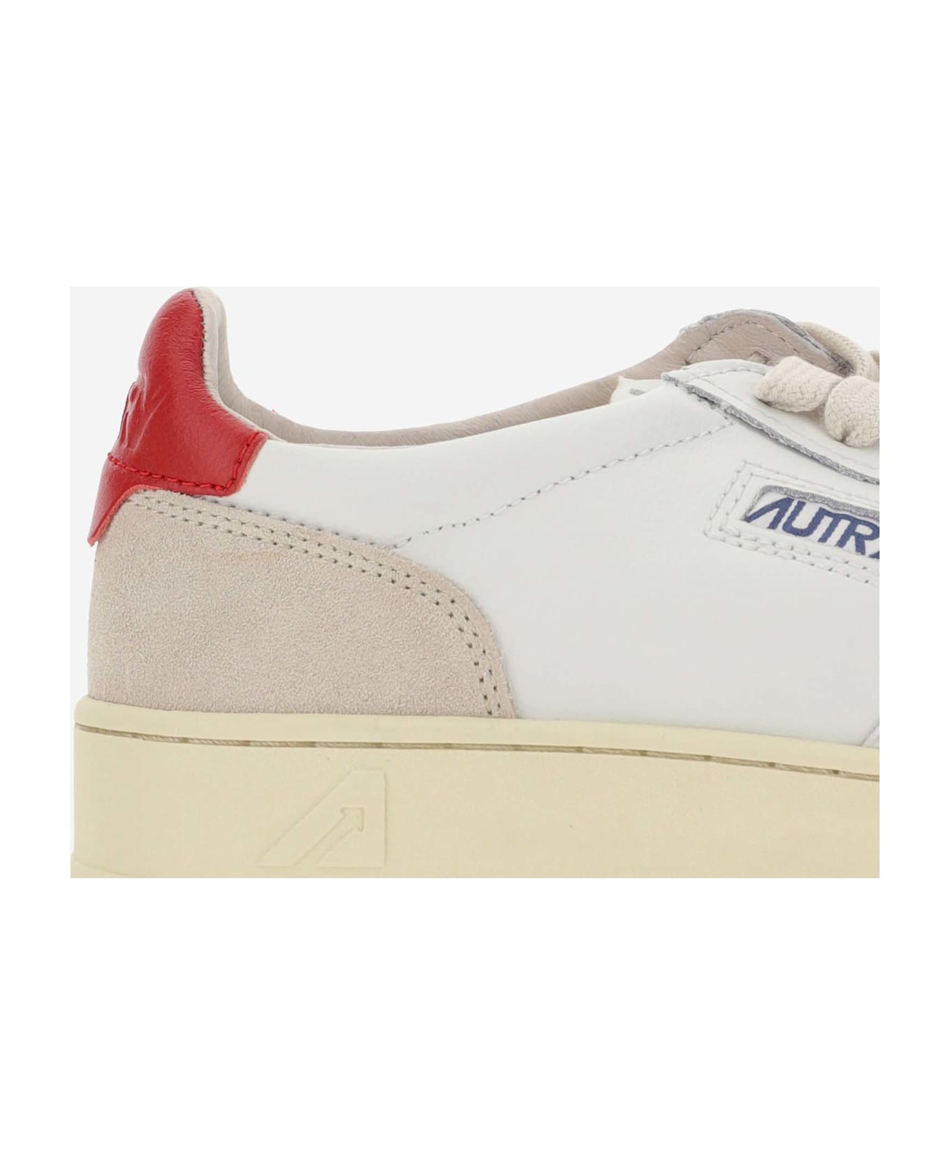 Autry Low Medalist Sneakers - Red