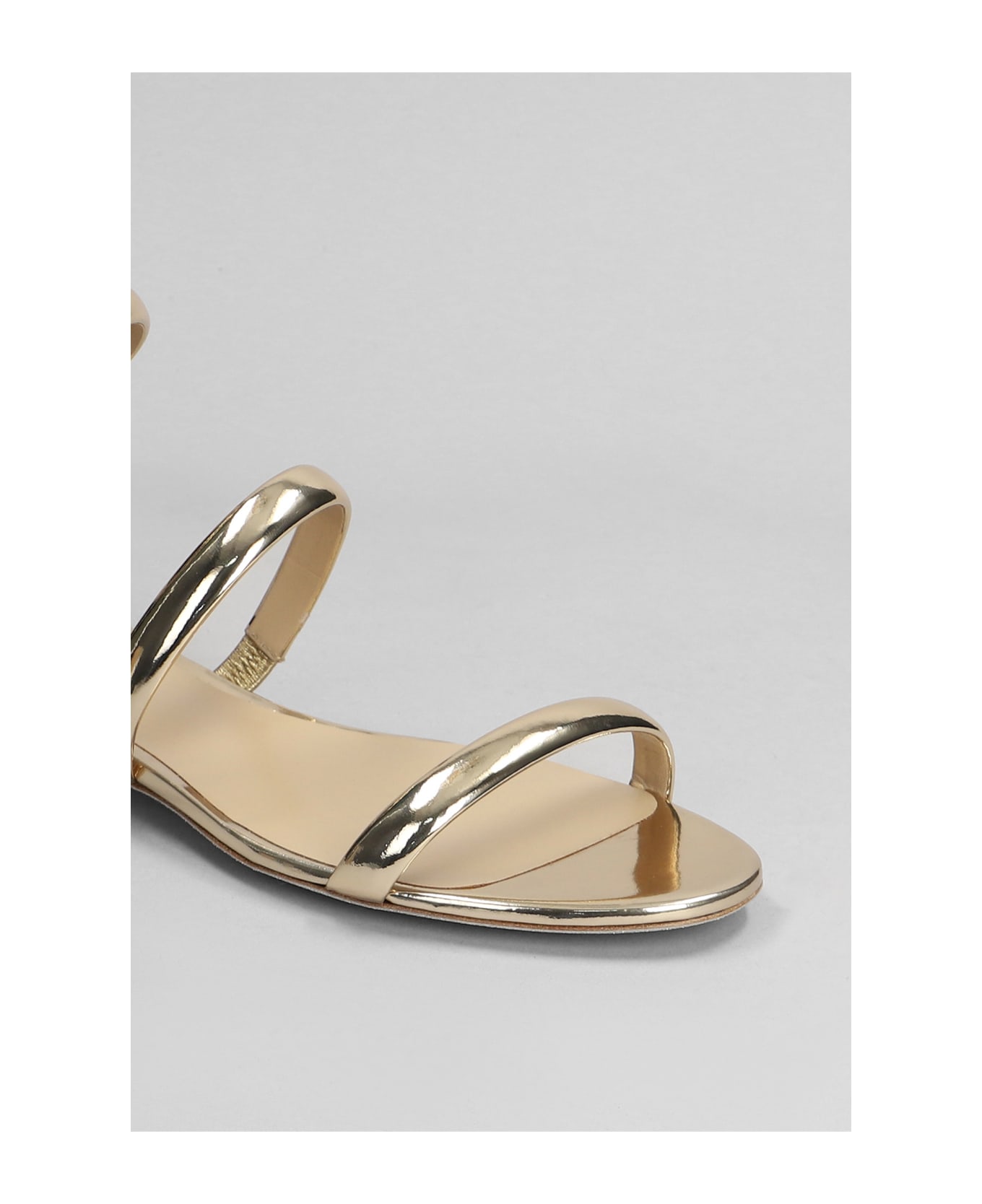 René Caovilla Serpente Sandals In Gold Leather - Gold サンダル
