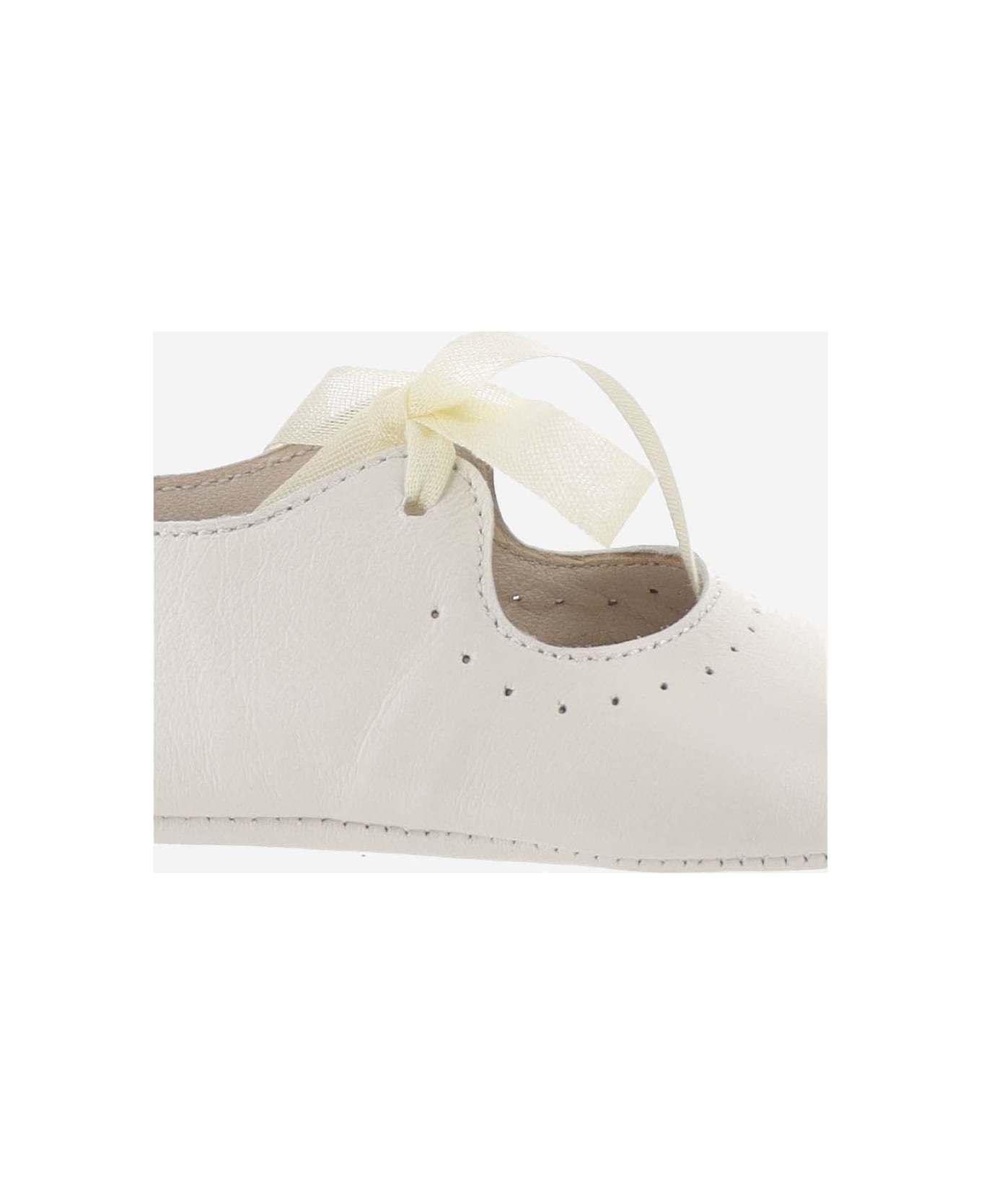 Bonpoint Nappa Leather Shoes With Bow - White シューズ