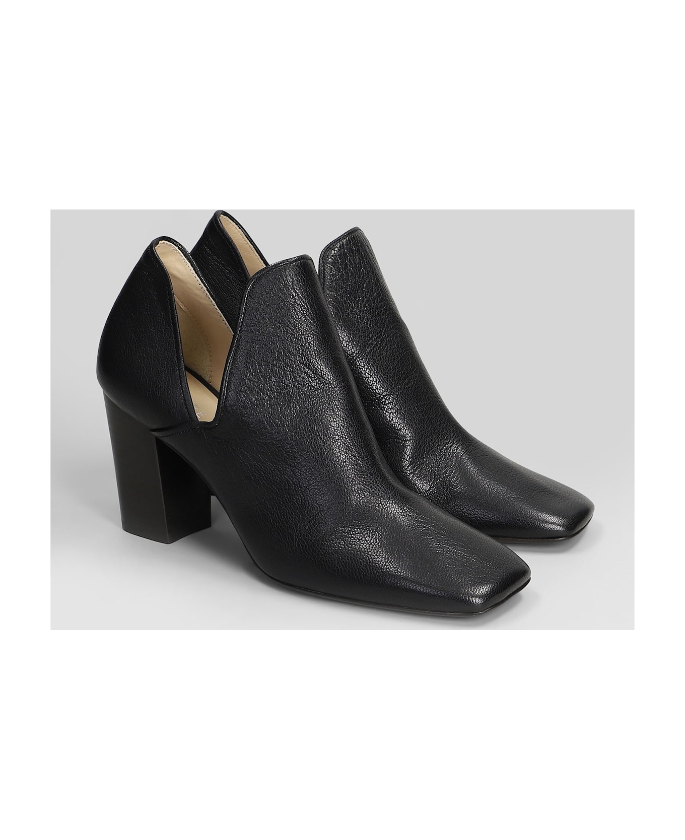 Lemaire High Heels Ankle Boots In Black Leather - black