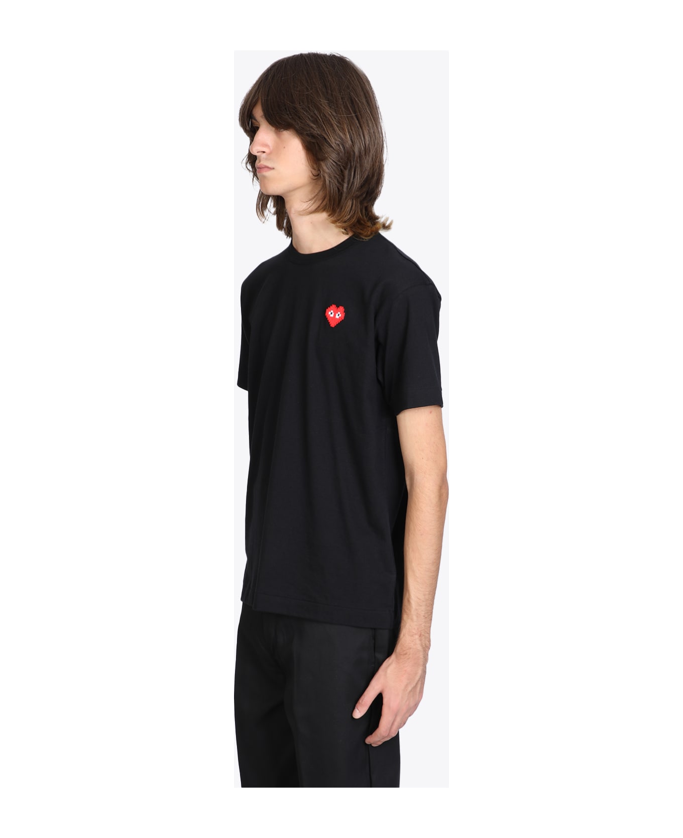 Comme des Garçons Shirt Boy Mens T-shirt Short Sleeve Knit Black T-shirt With Pixel Heart Patch. - Black シャツ