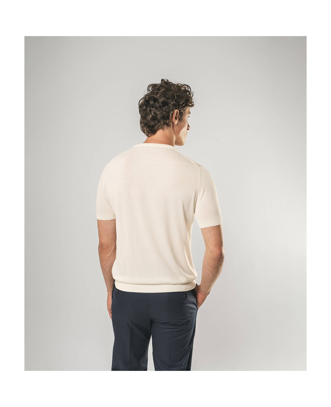 Larusmiani Roquebrune Crewneck Sweater - Ivory