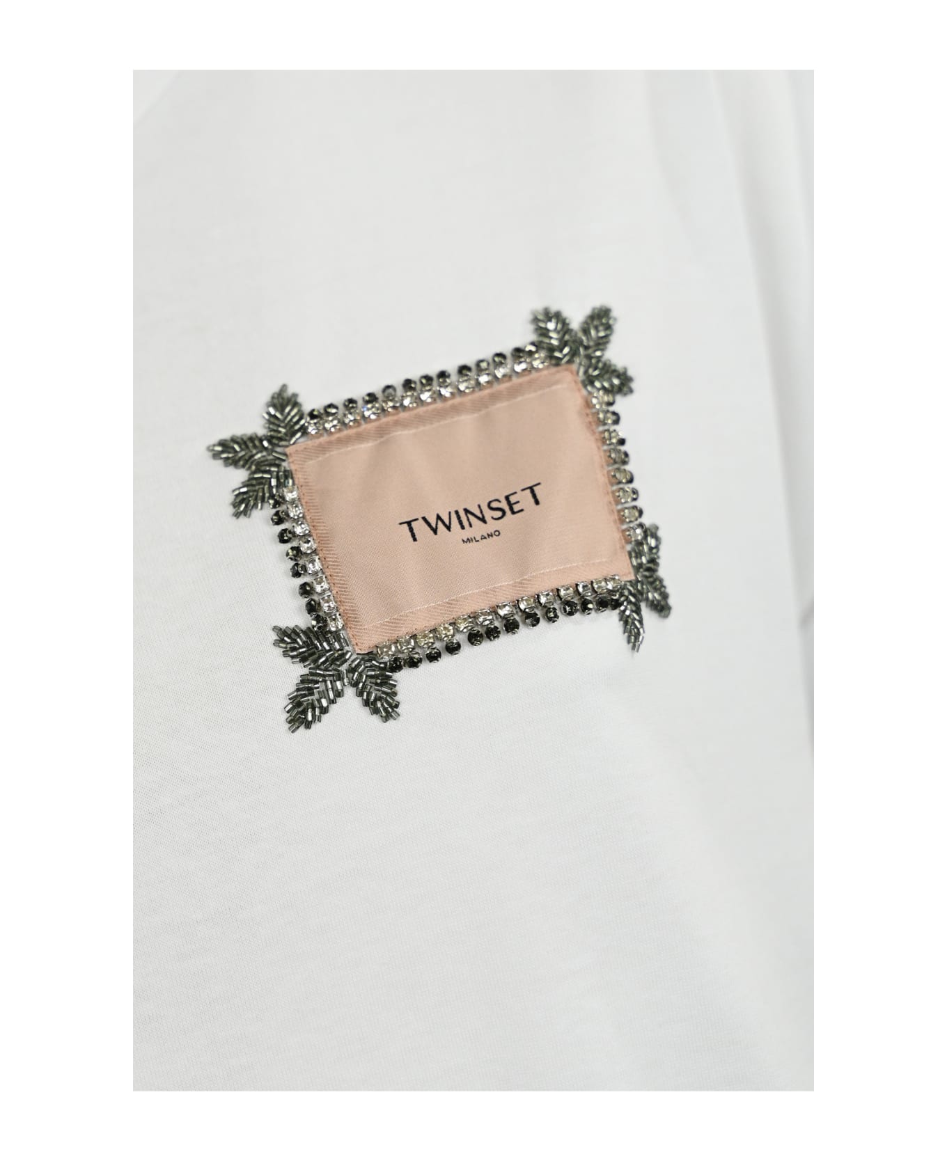 TwinSet T-shirt With Label And Rhinestones - White