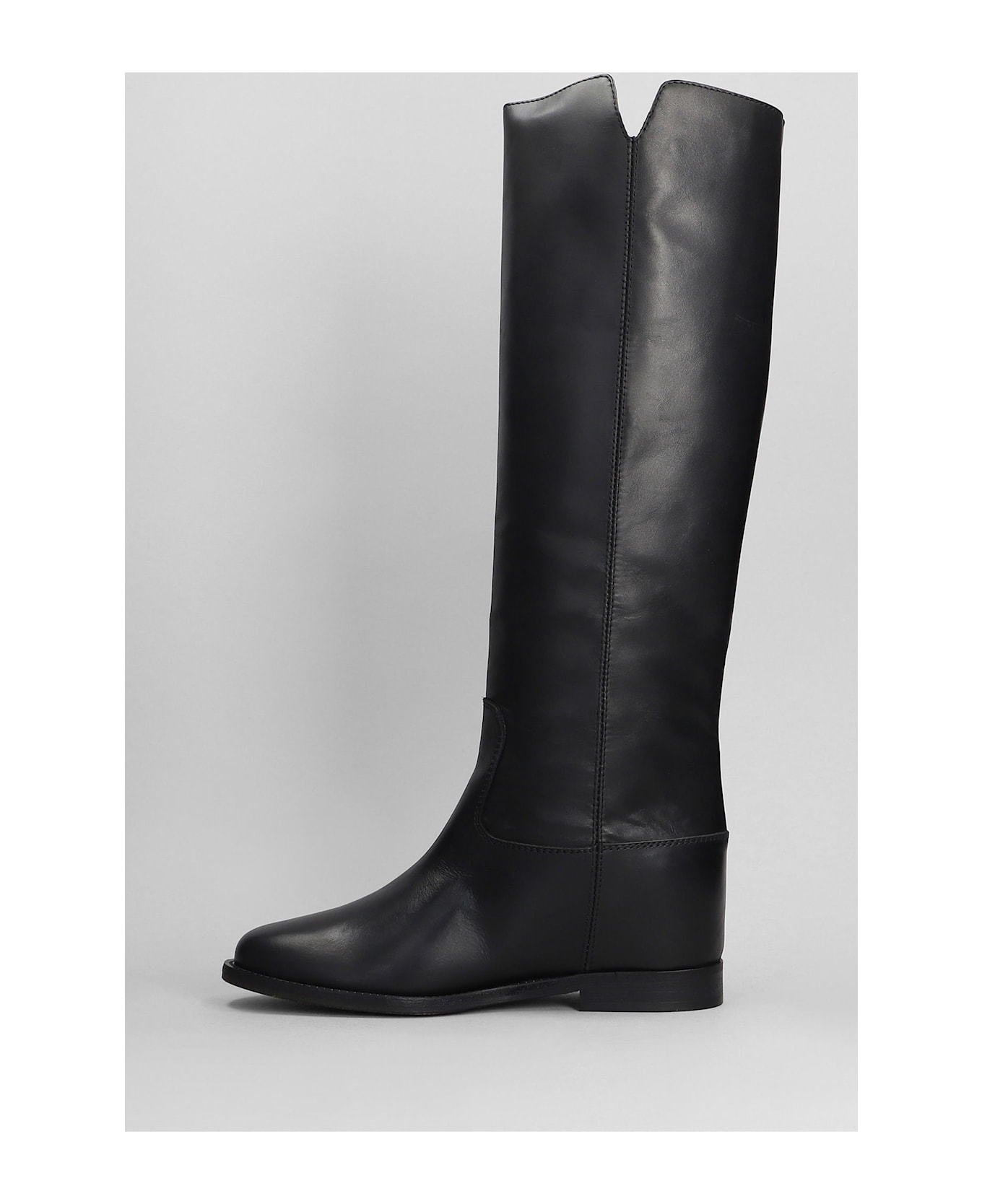 Via Roma 15 In Black Leather - black