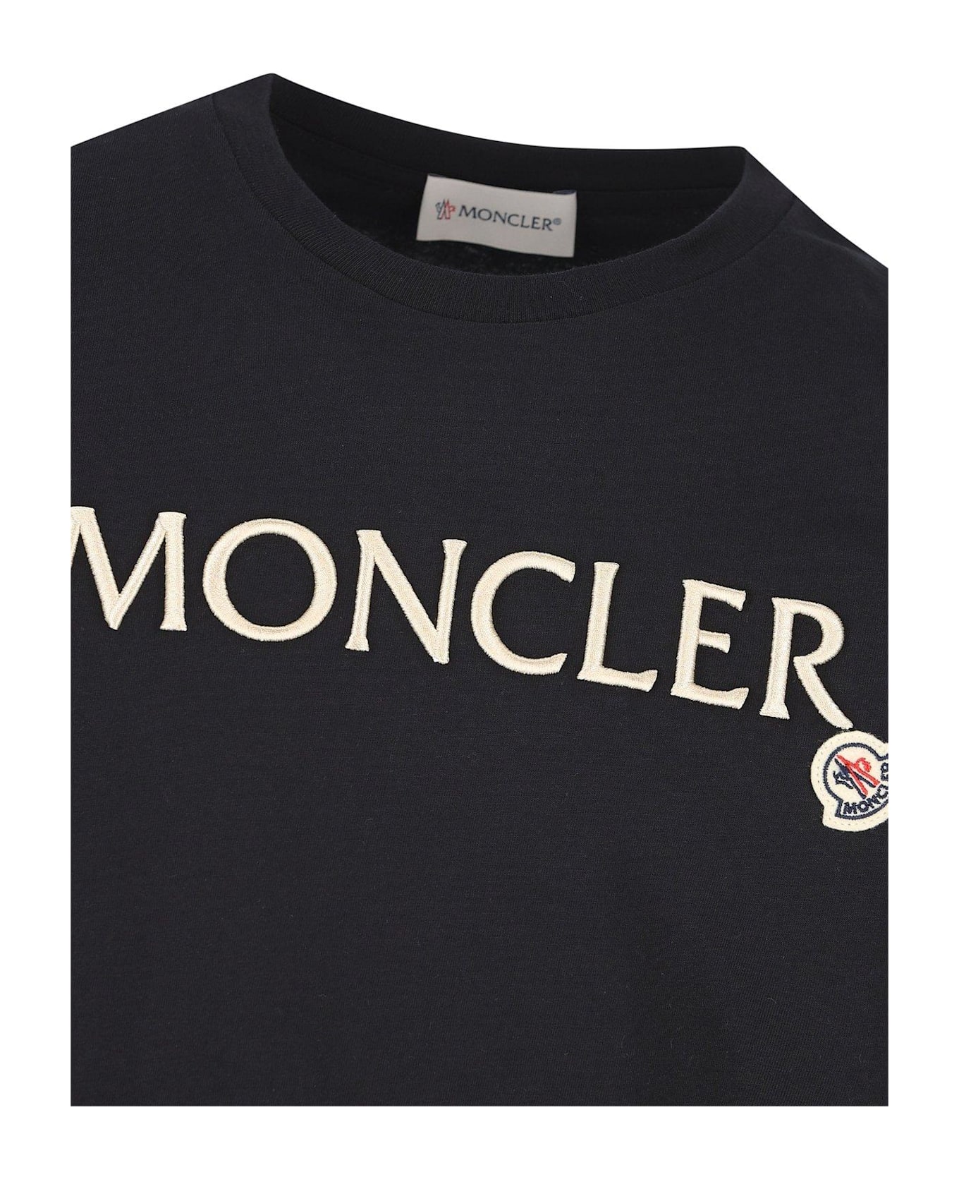 Moncler Logo Embroidered Crewneck T-shirt - Nero