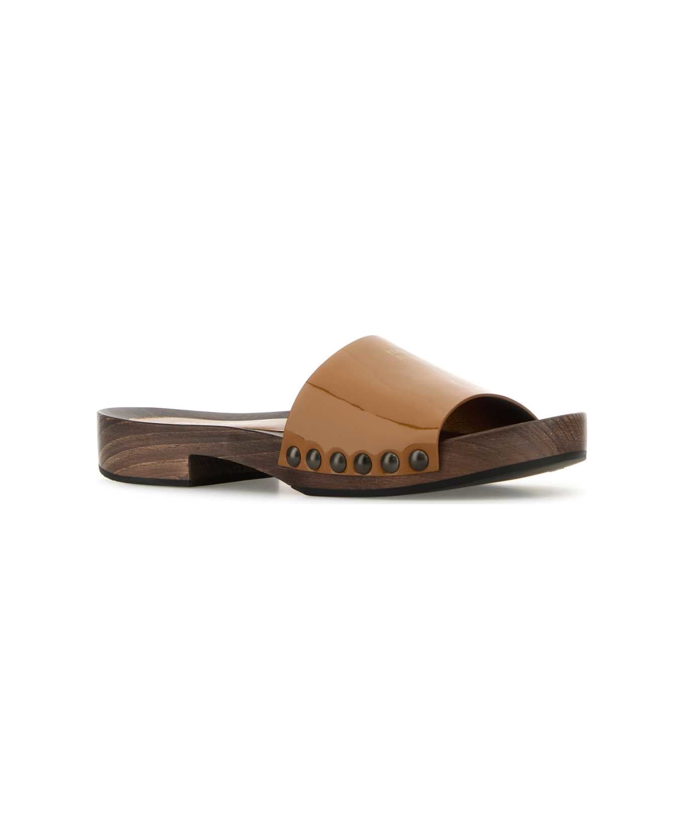 Miu Miu Camel Leather Clogs - CARAMEL