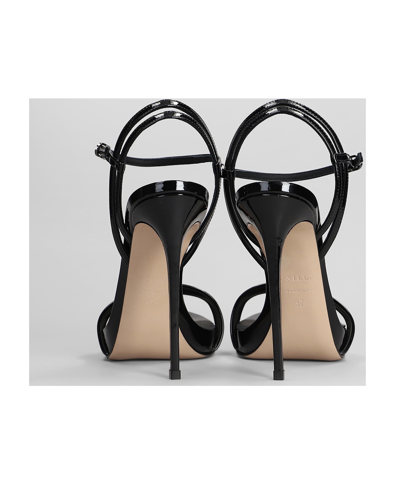 Le Silla Gwen Sandals In Black Patent Leather - black