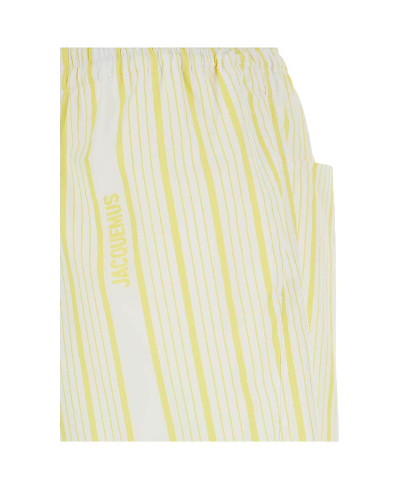 Jacquemus ìle Short Aloe
 White Shorts With Logo Lettering On The Front - White