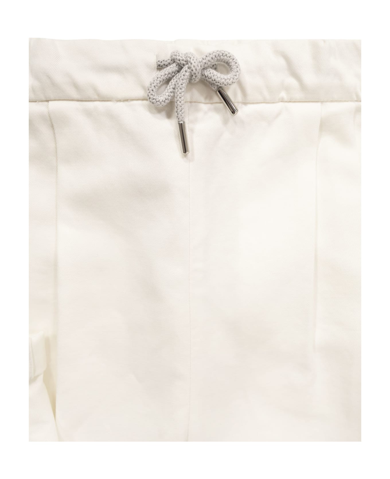 Brunello Cucinelli Garment-dyed Twisted Cotton Gabardine Pants With Drawstrings - White