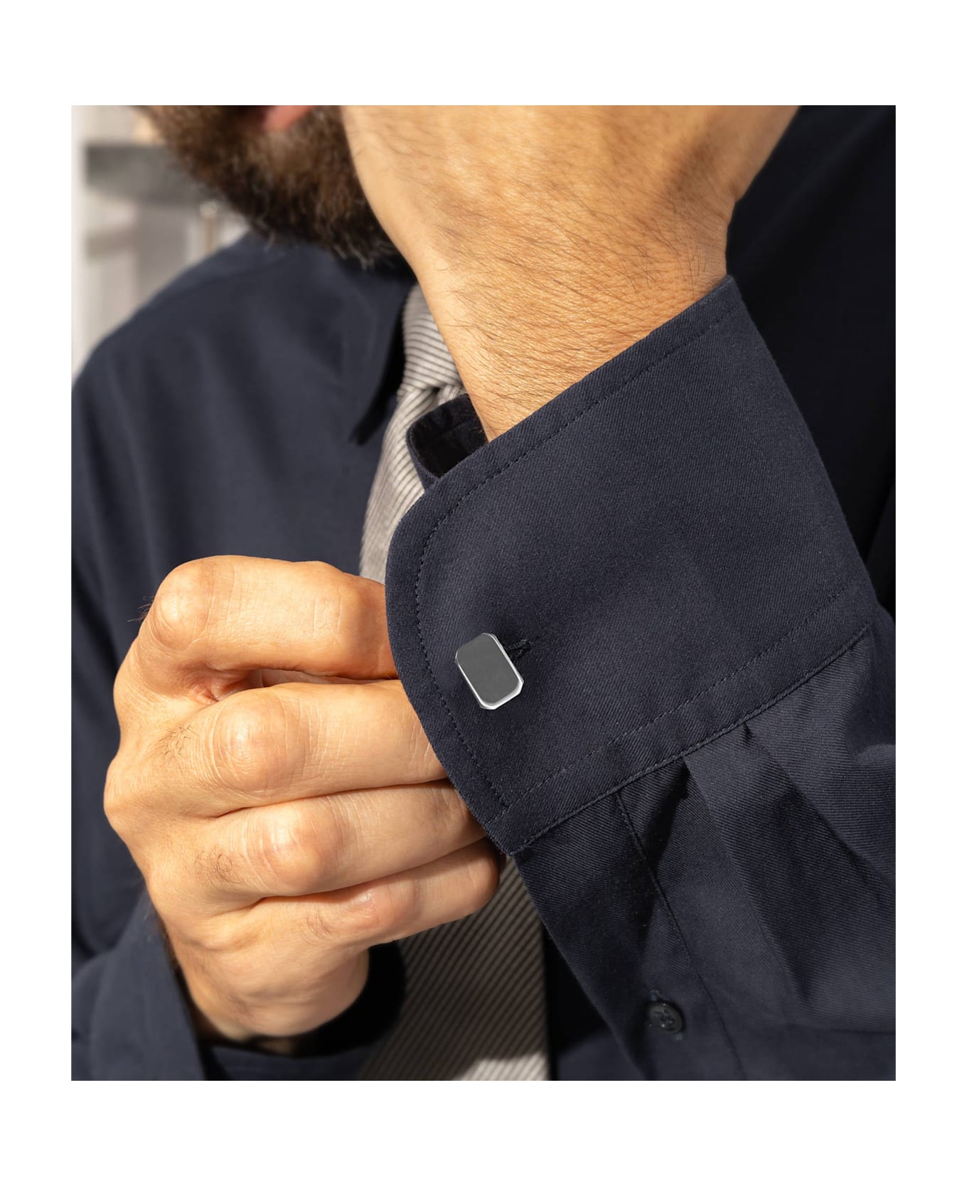 Larusmiani Rectangular Plain Cufflinks With Engraved Symbols Cufflinks - Silver
