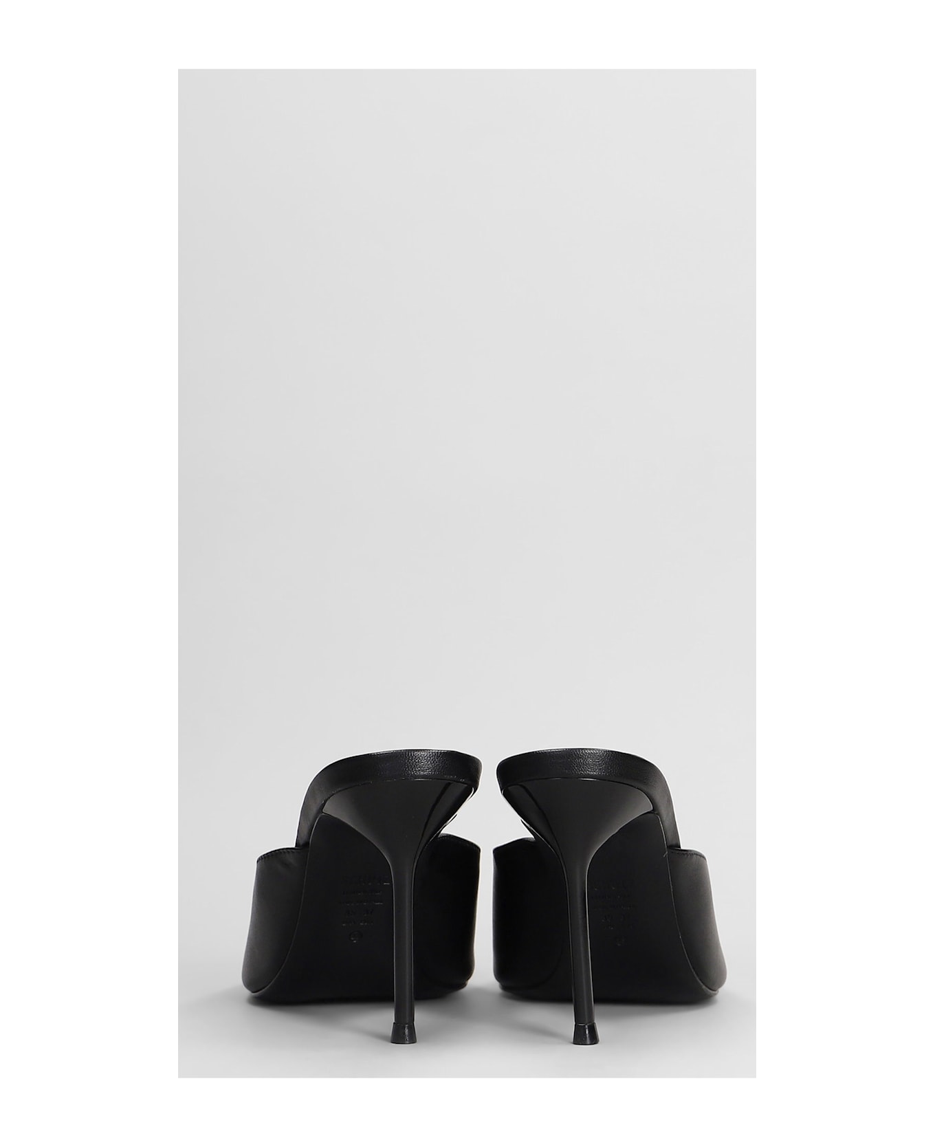 Schutz Slipper-mule In Black Leather - black