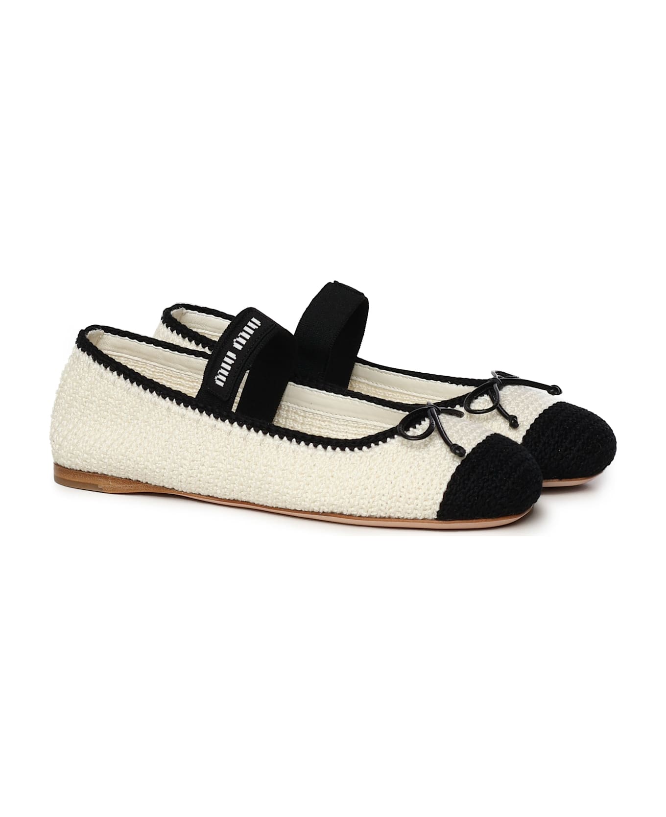 Miu Miu Two-tone Crochet Ballerinas - AVORIONERO