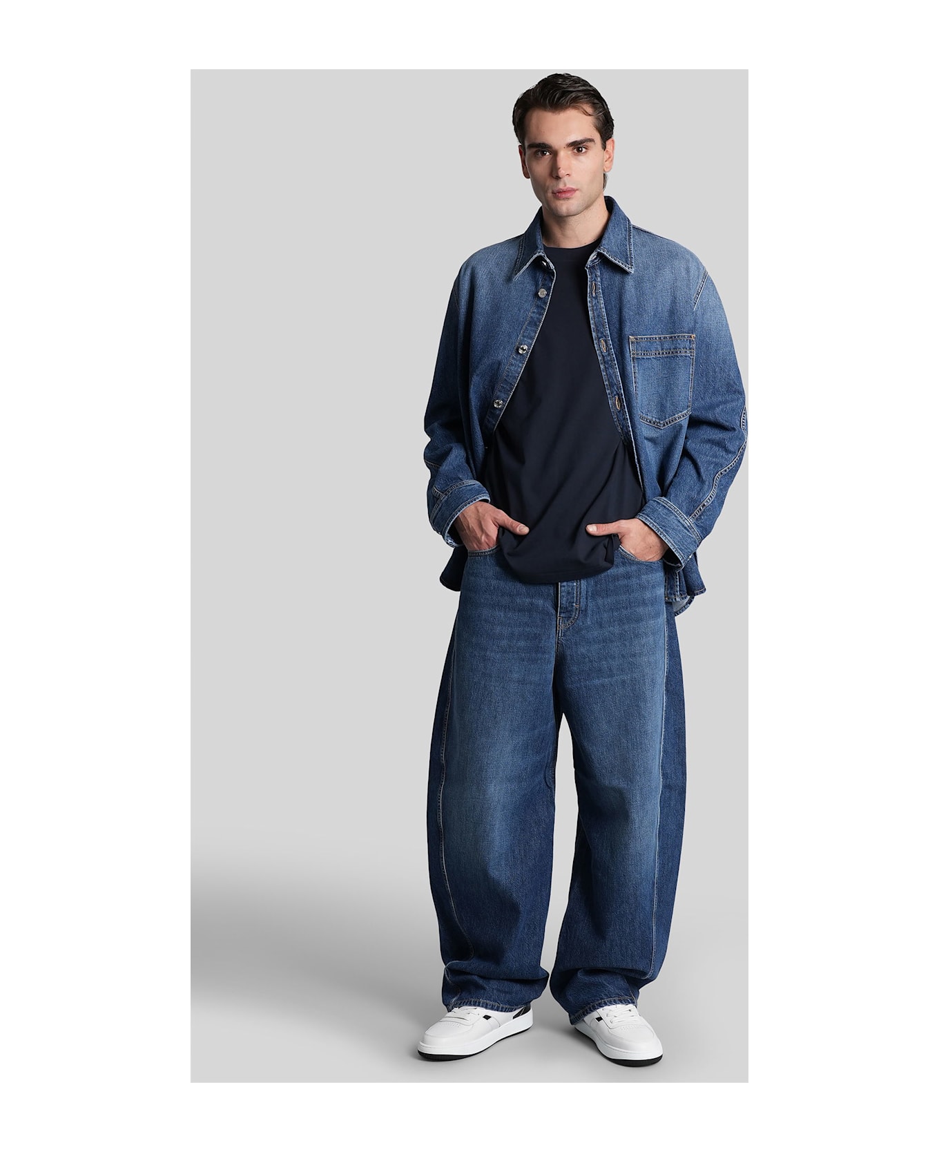 Givenchy T-shirt In Blue Cotton - blue