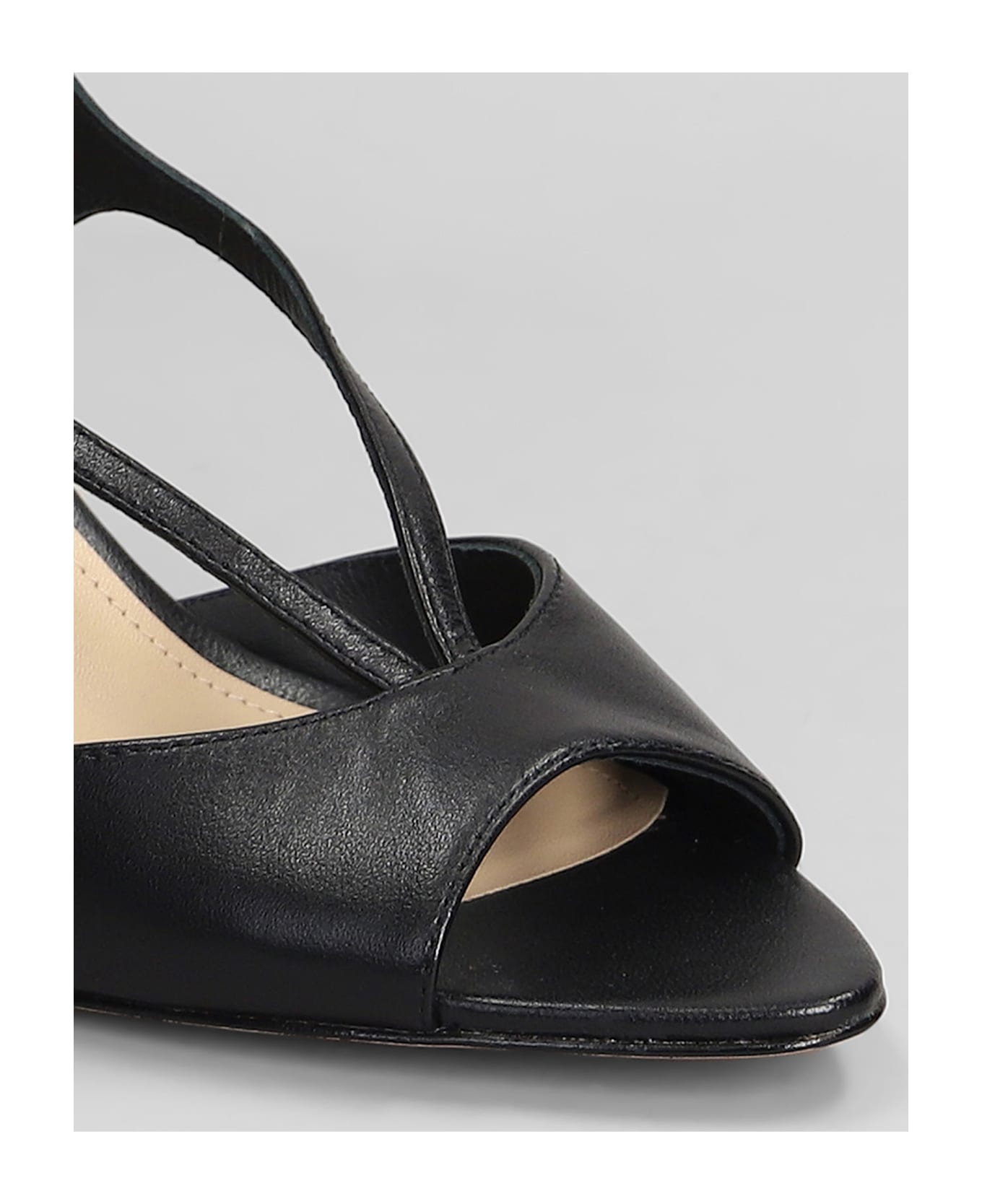 Lola Cruz Streep 65 Sandals In Black Leather - black